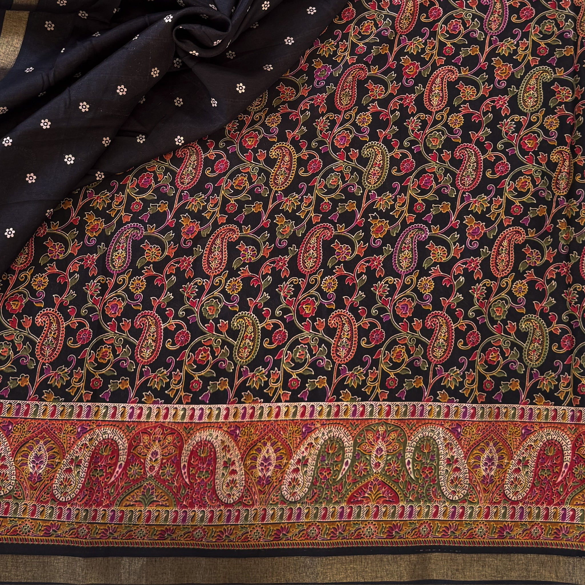 Black Paisley Zari Saree Multicolor Floral Motif Festive Traditional Ethnic