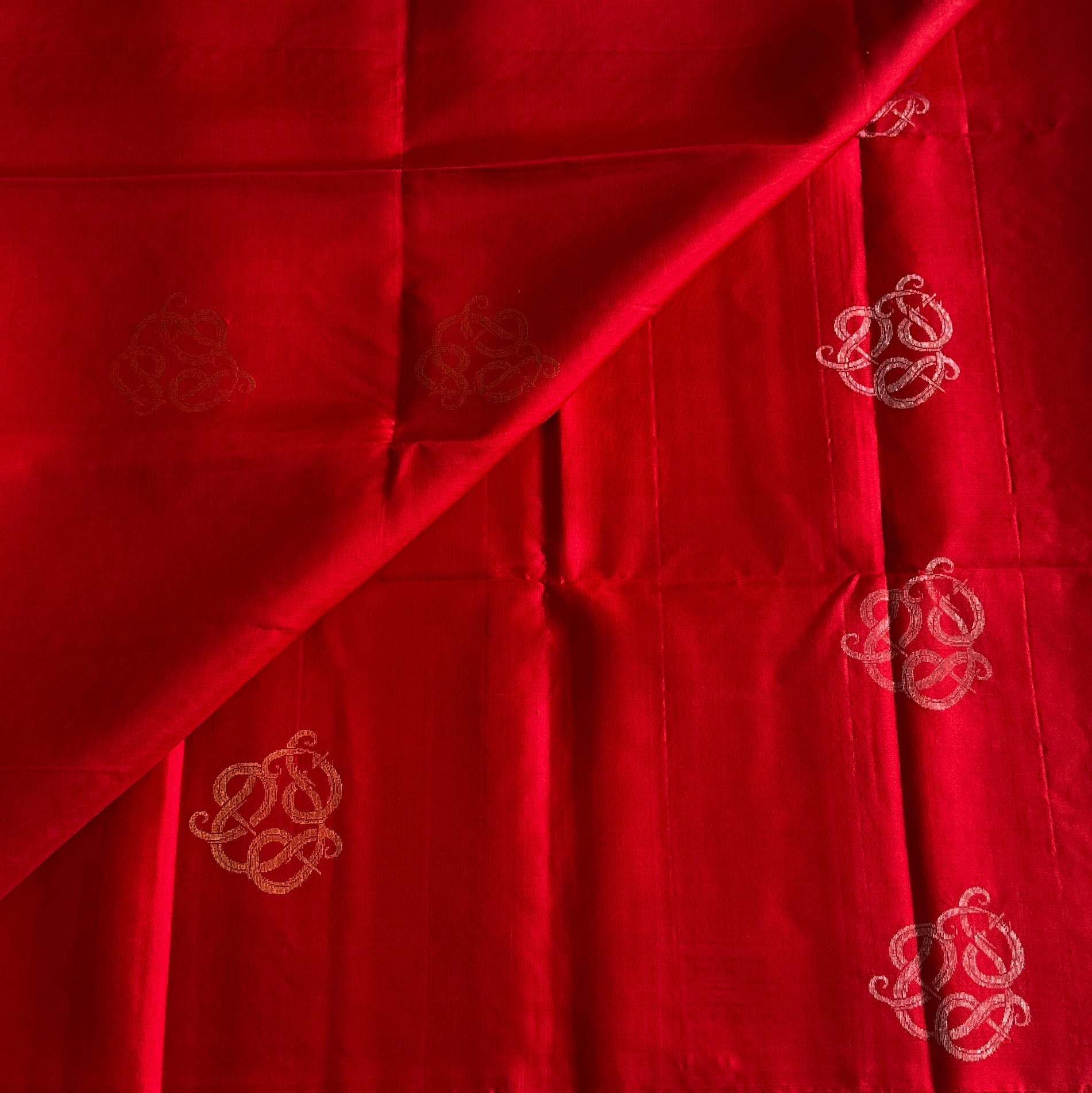 Scarlet Red Silk Saree Seafoam Green Pallu Gold Zari Work