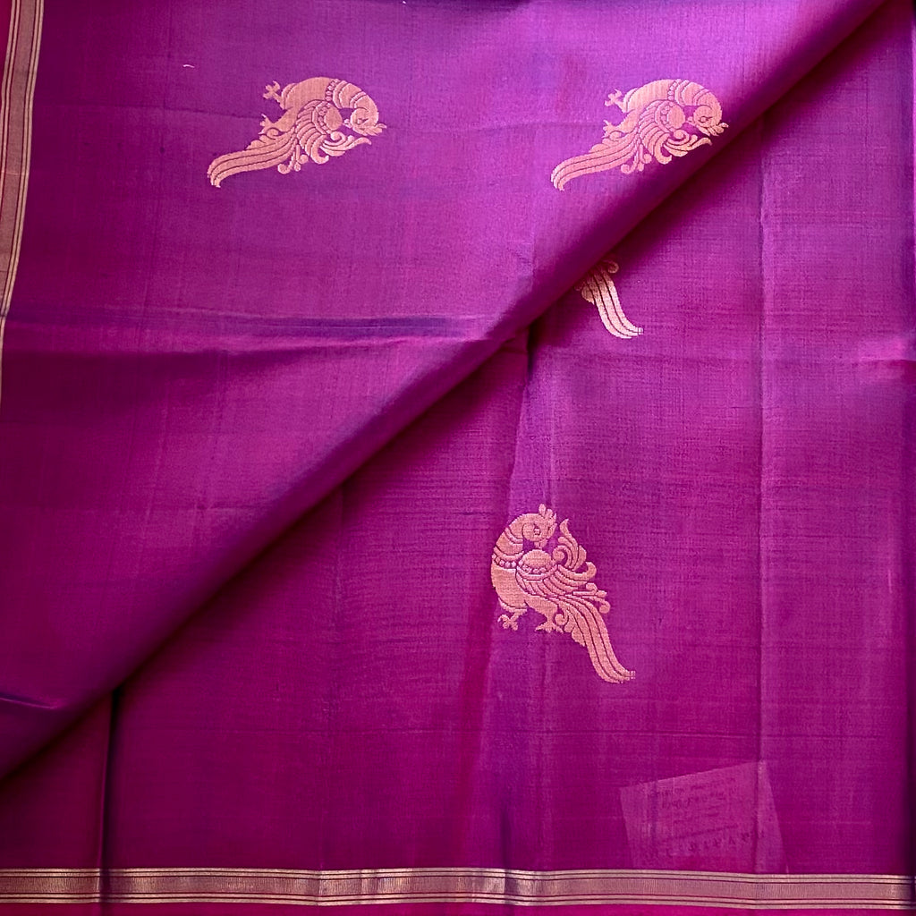 Magenta Silk Saree Gold Zari Paisley Diamond Pallu Wedding Saree