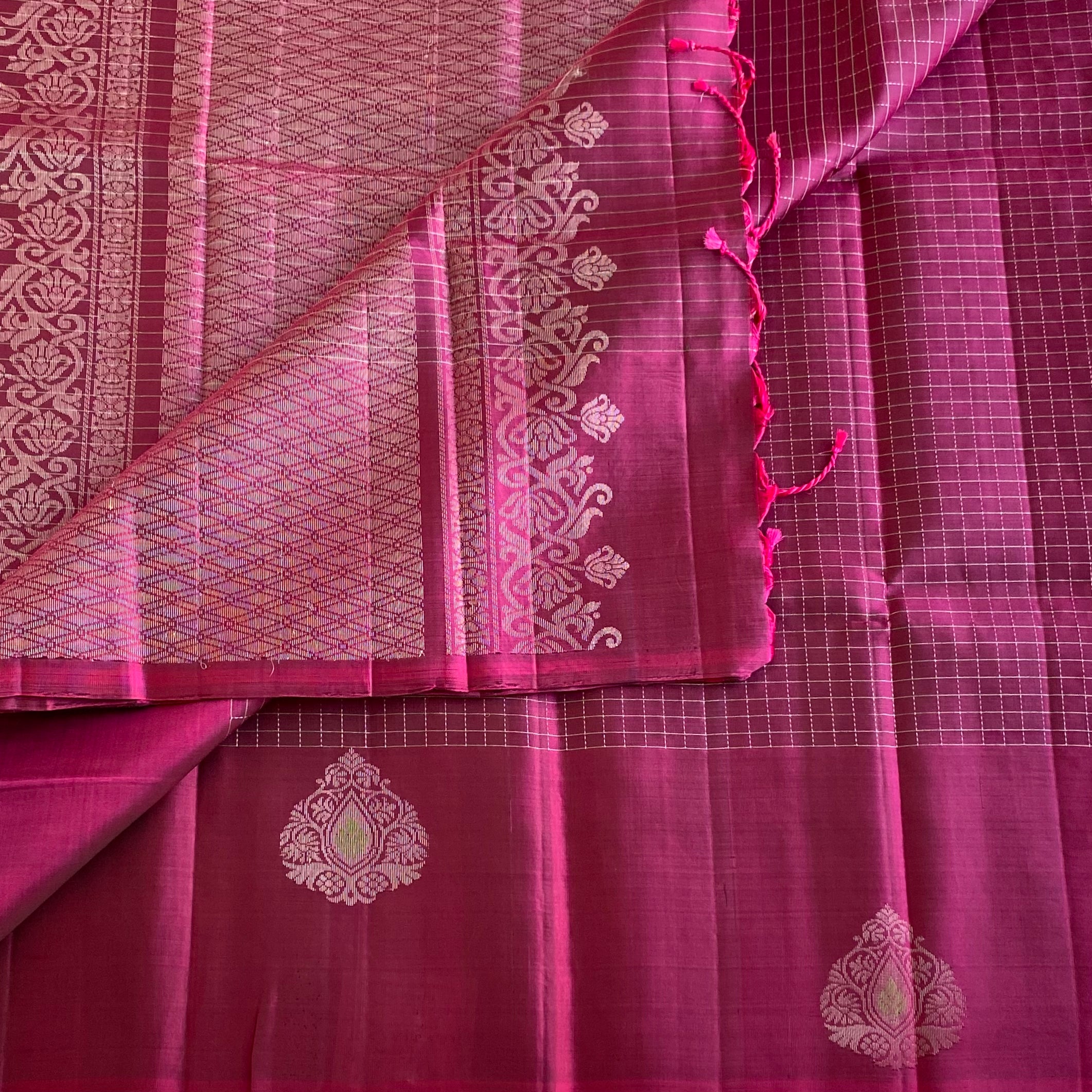 Deep Magenta Designer Pure Silk Saree With Checkered Lightweight Beauty