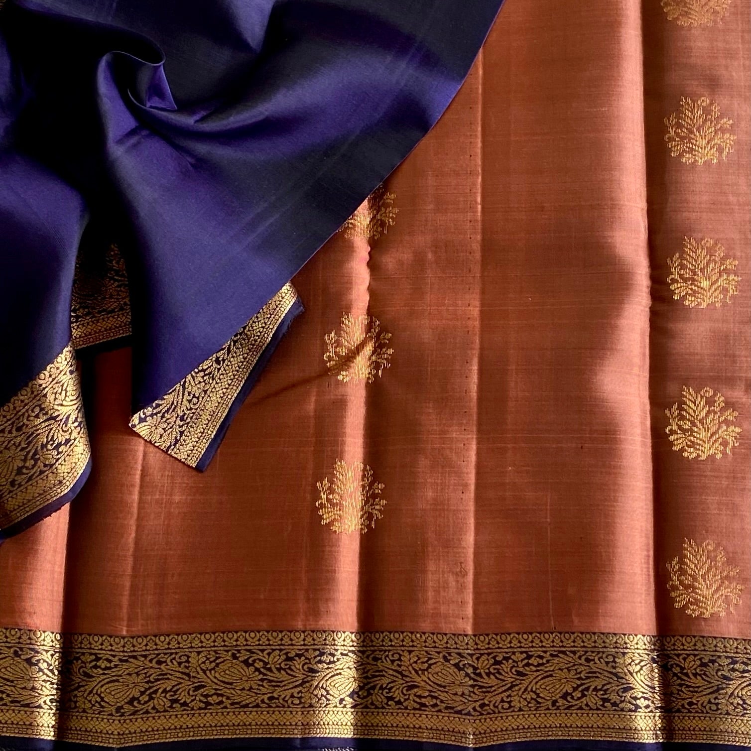 Rare Bronze Copper Designer Pure Silk Saree With Midnight Blue Pallu