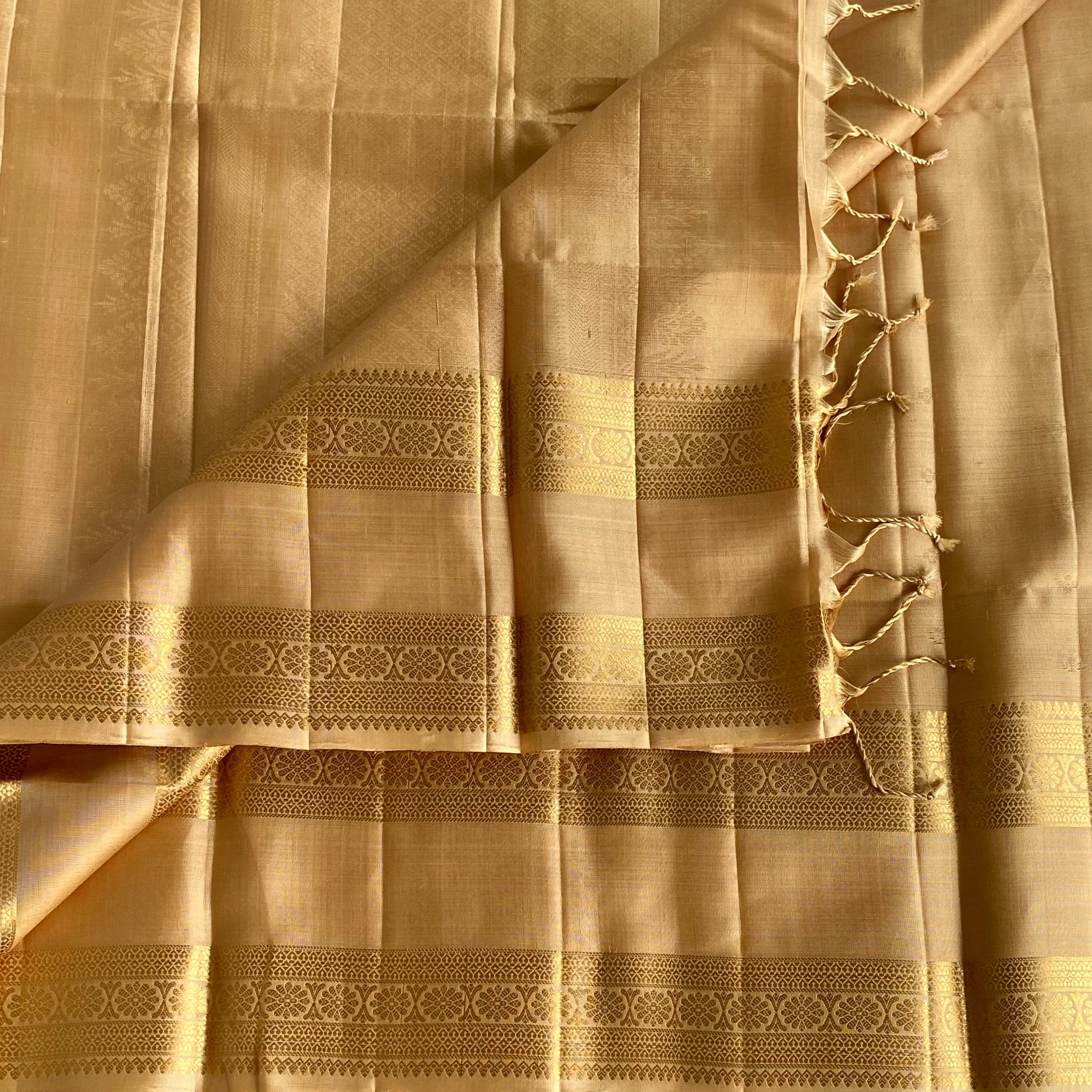 Champagne Designer Pure Silk Saree With Metallic Gold Border