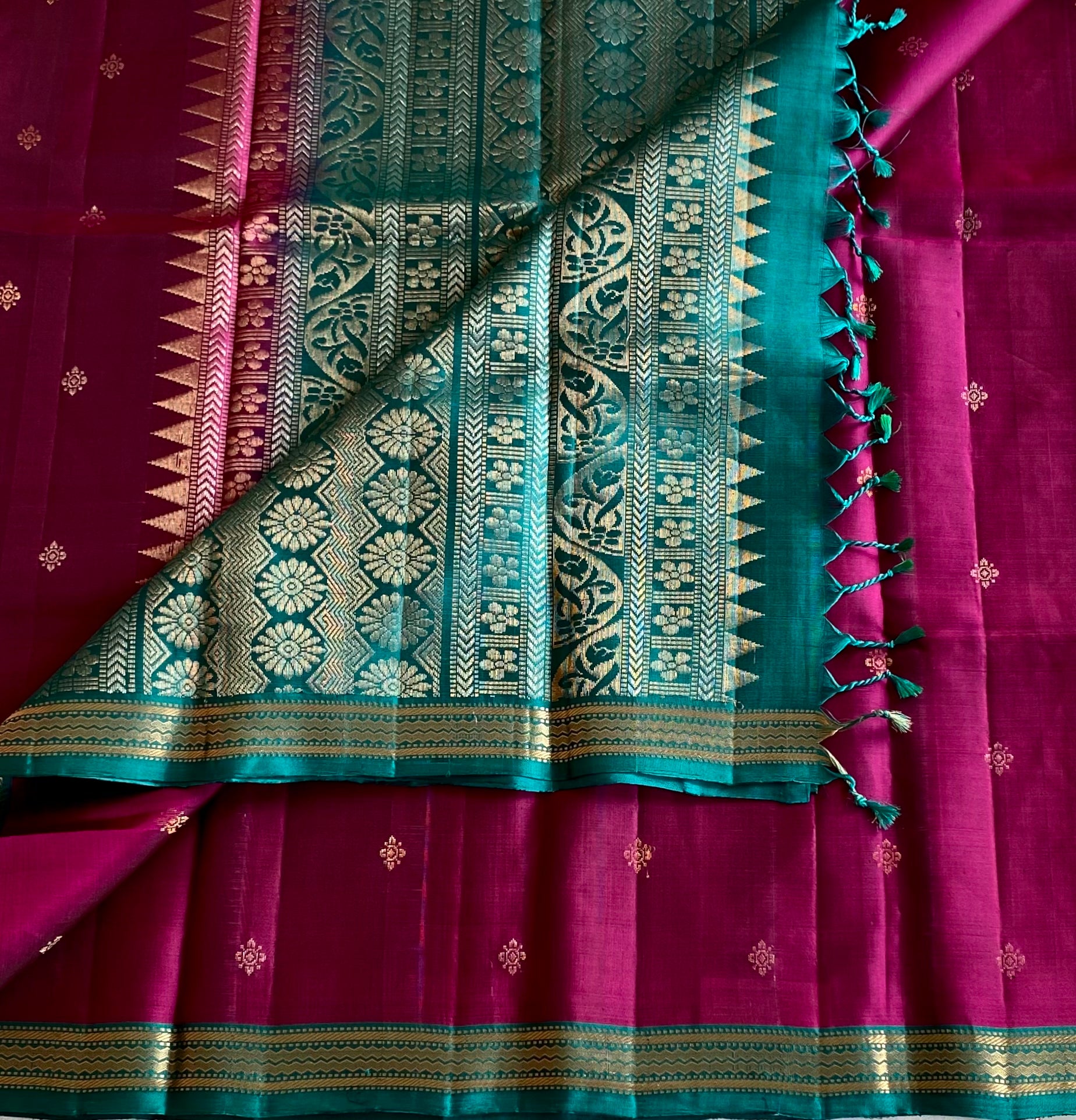 Magenta Teal Silk Saree Silver Zari Floral Pallu Traditional Festive