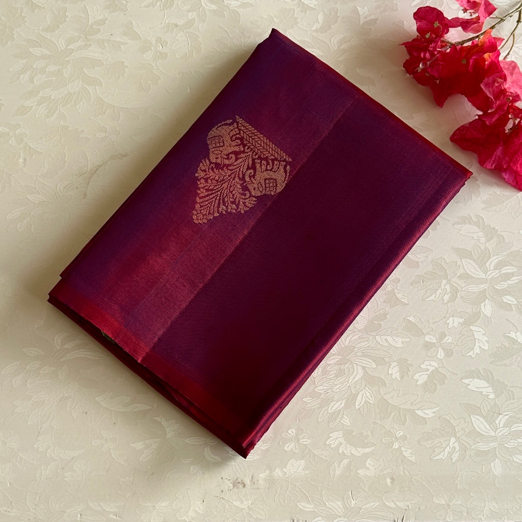 Dual Shaded Rust Plum Designer Pure Silk Saree Antique Gold Brocade Pallu
