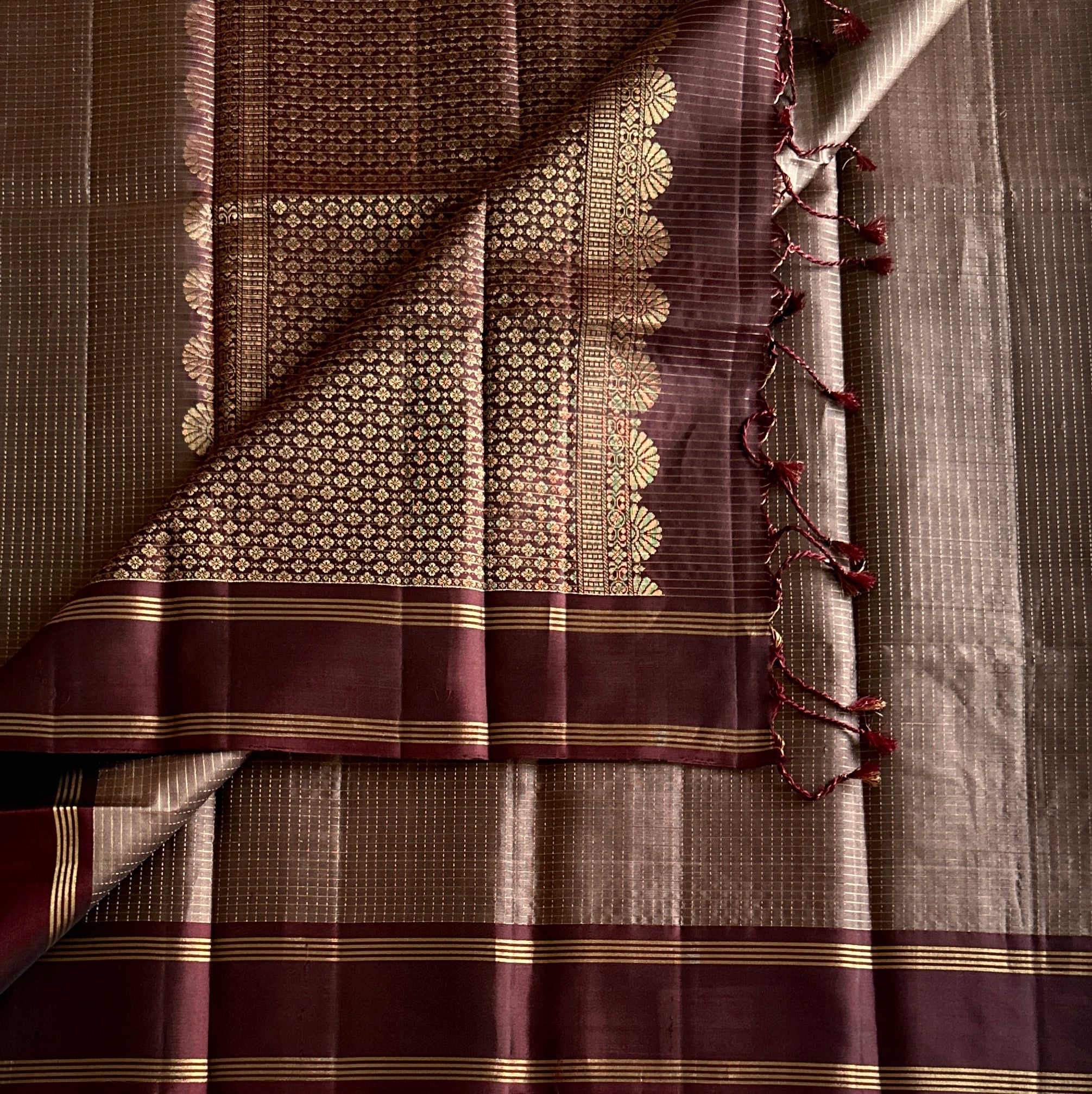Taupe Burgundy Saree Gold Zari Checked Body Traditional Pallu Wear