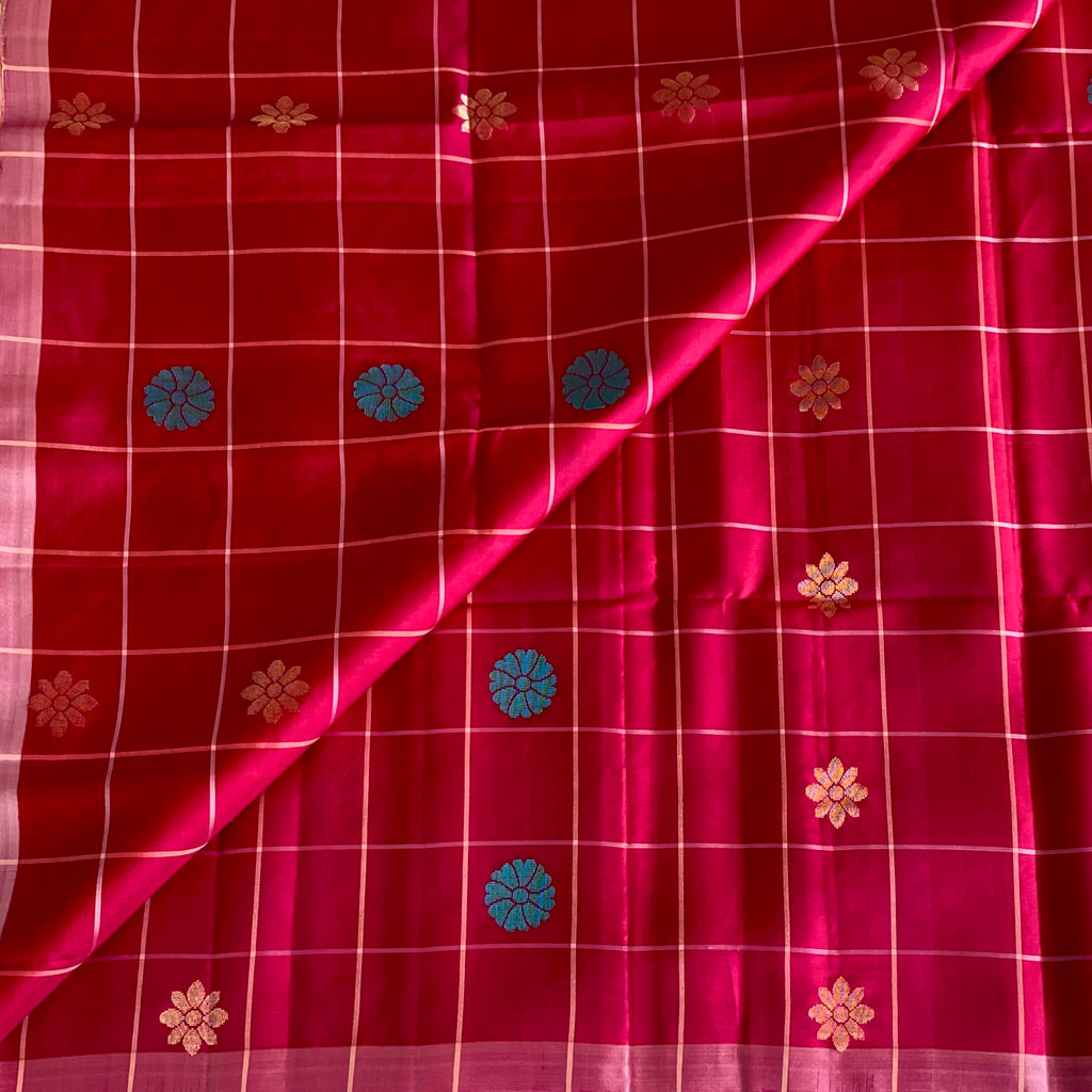 Rani Pink Designer Pure Silk Saree With Peach Pallu And Gold Zari
