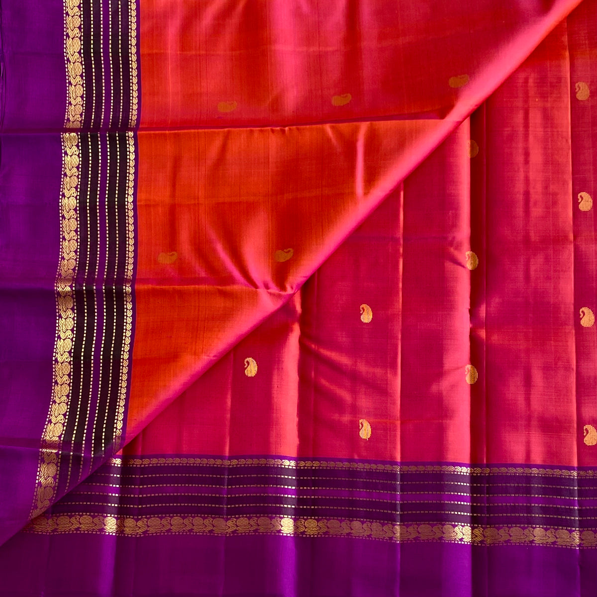 Kanakambari Orangish Pink & Royal Purple Kanjeevaram Pure Zari Silk Saree