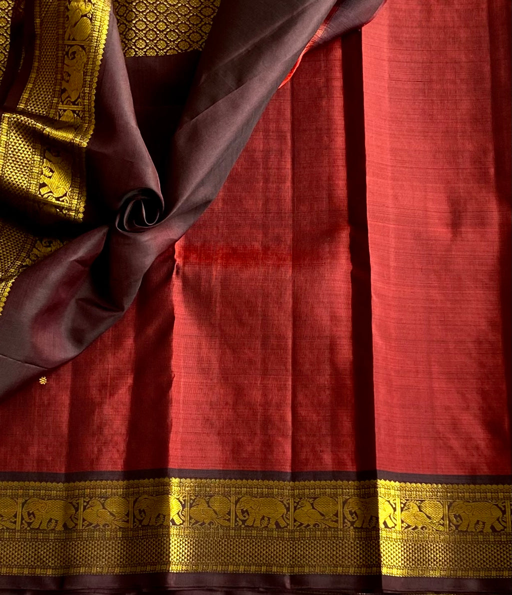 Deep Rust maroon with wine brown Kanjeevaram pure silk with paisley traditional borders