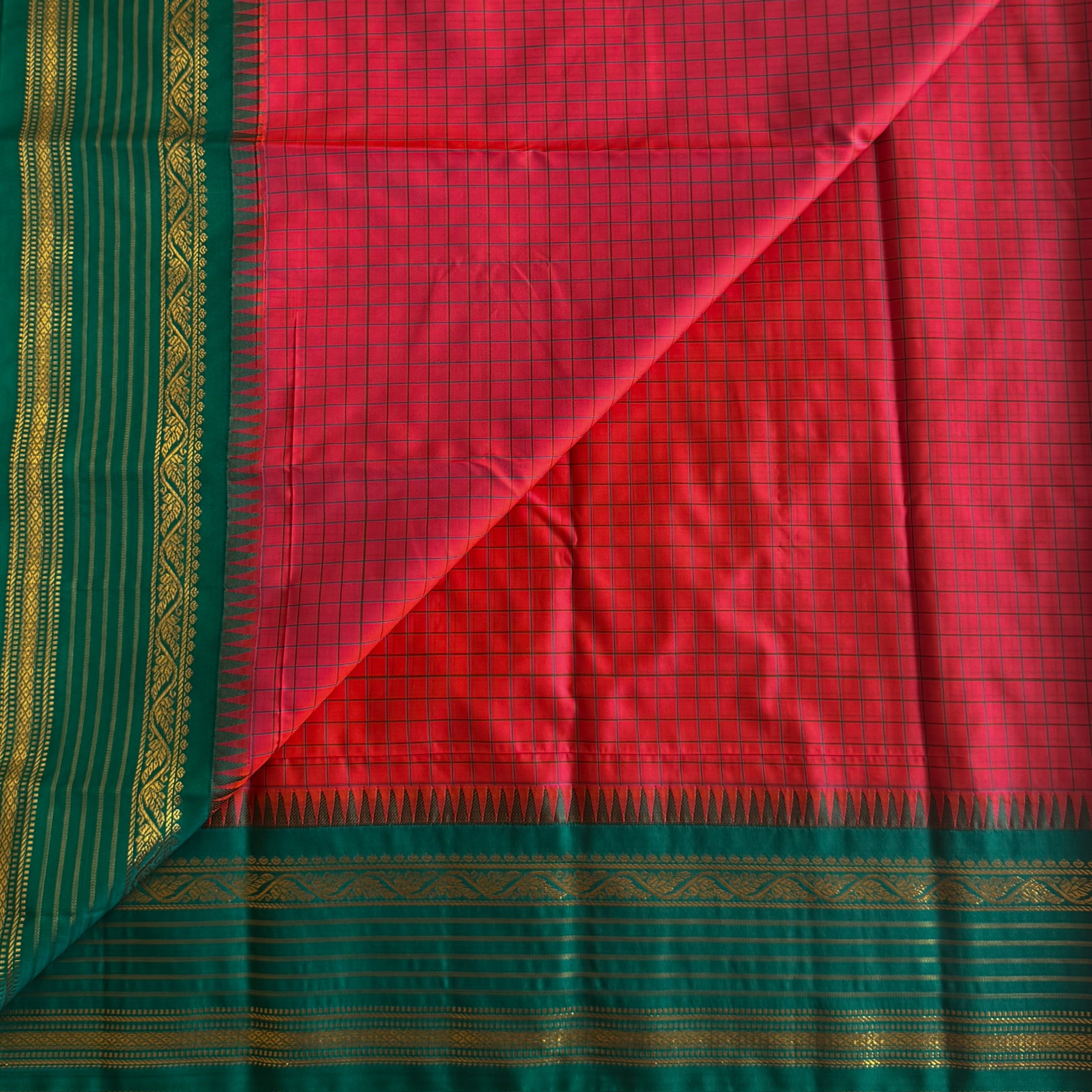 Emerald Green Silk Saree Coral Pink Checked Blouse Gold Zari