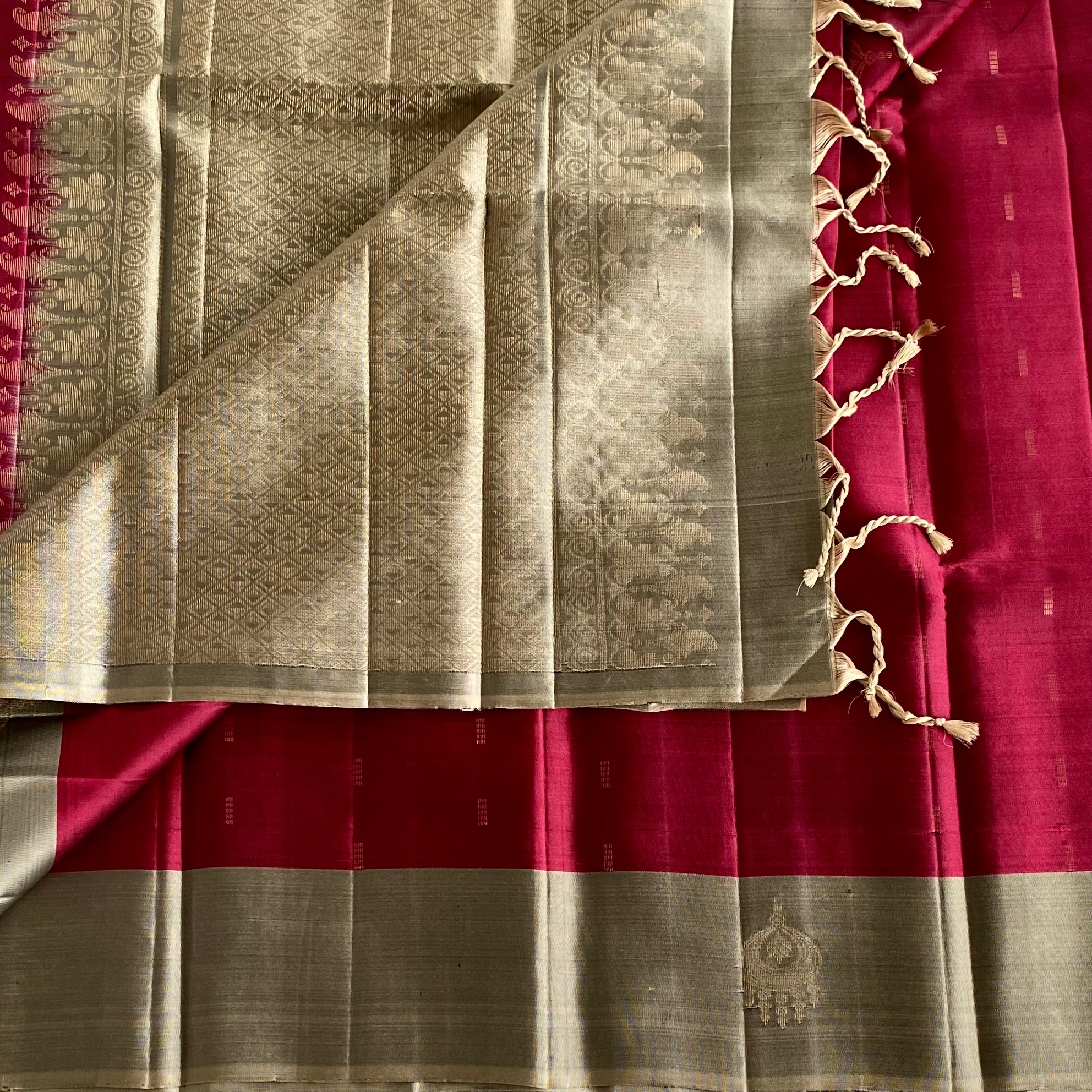 Antique Gold Designer Pure Silk Saree With Rani Pink Pallu