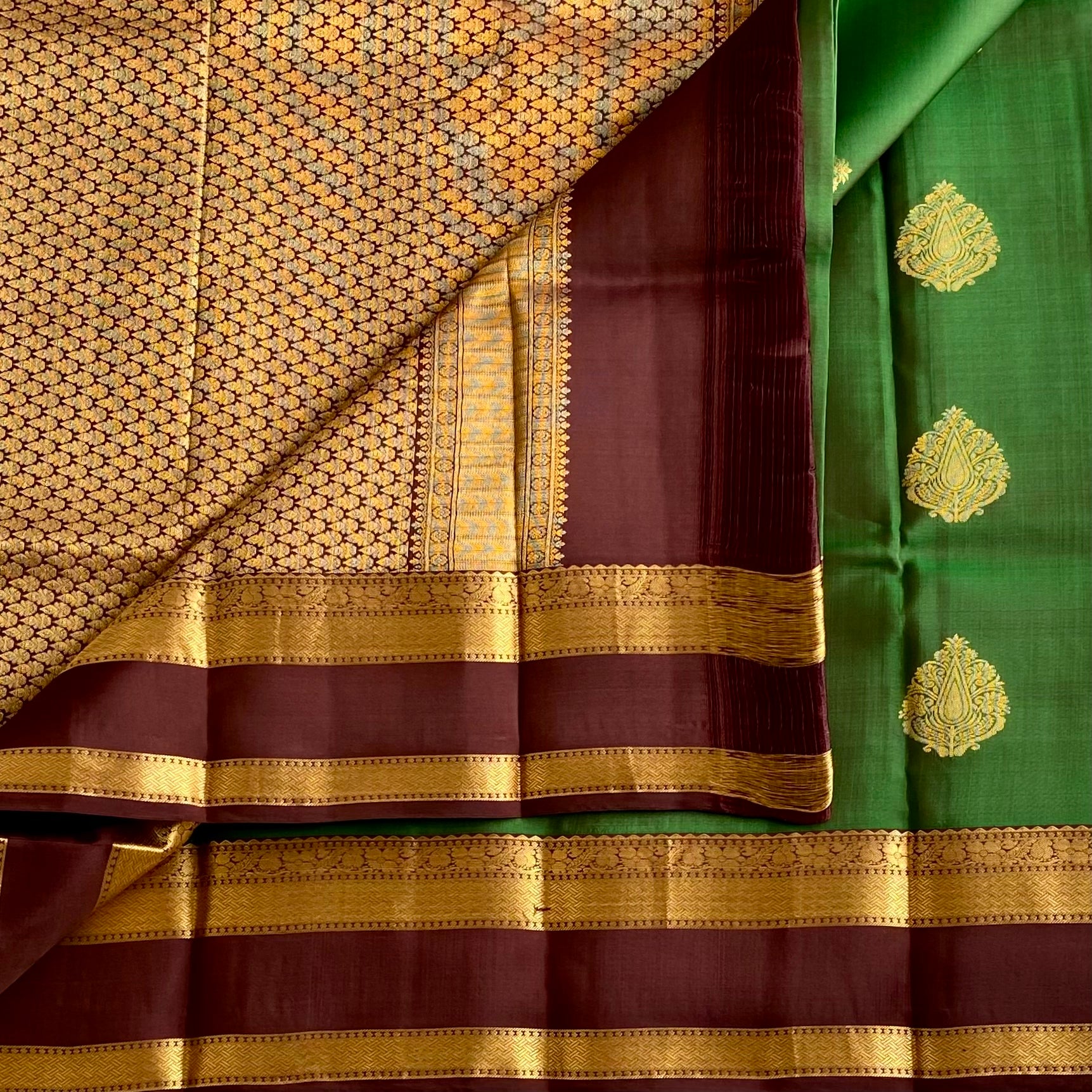 Emerald Green Designer Pure Silk Maroon Border Brocade Zari Saree