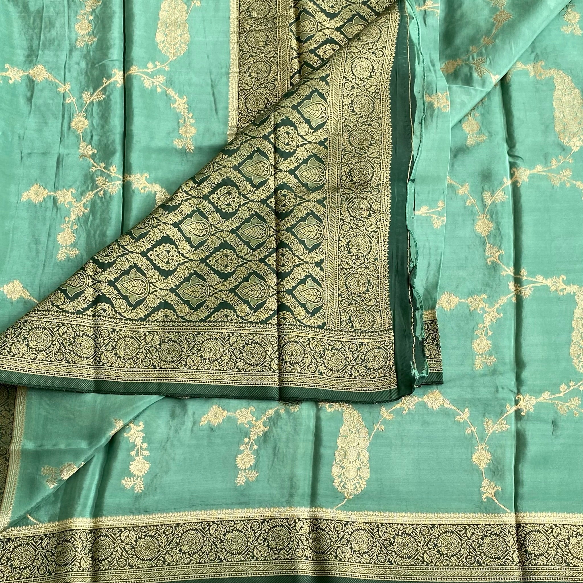 Teal Green Soft Tussar Silk Saree With Deep Emerald Green Pallu