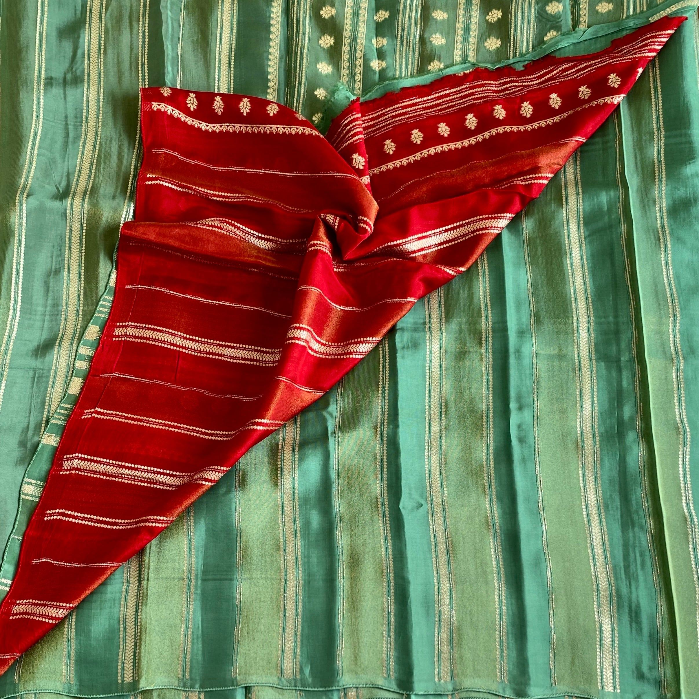 Teal Silk Saree Gold Buti Stripes Red Selvedge Festive Wear