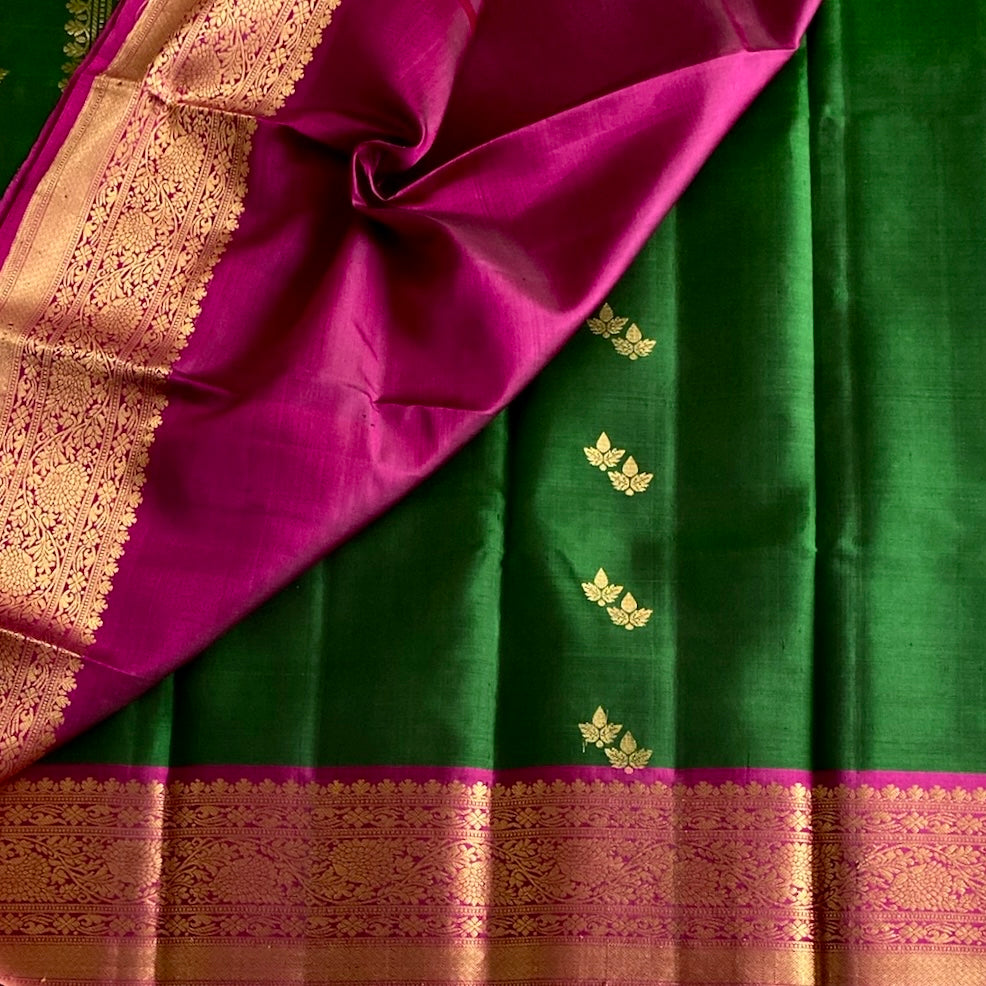 Emerald Green Designer Pure Silk Saree With Rani Pink Pallu