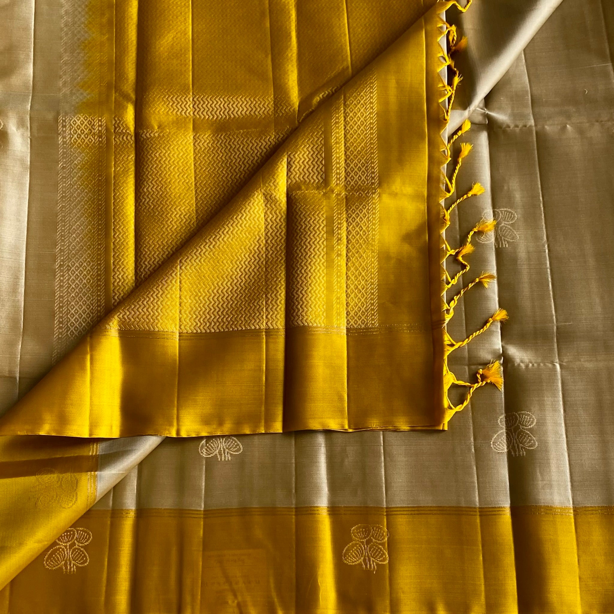 Soft Beige Designer Pure Silk Saree With Mustard Yellow Pallu