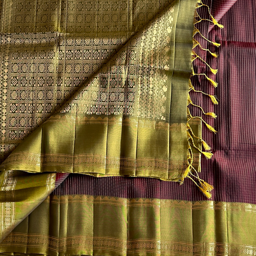 Olive Green Silk Saree Gold Zari Plum Contrast Traditional Weave