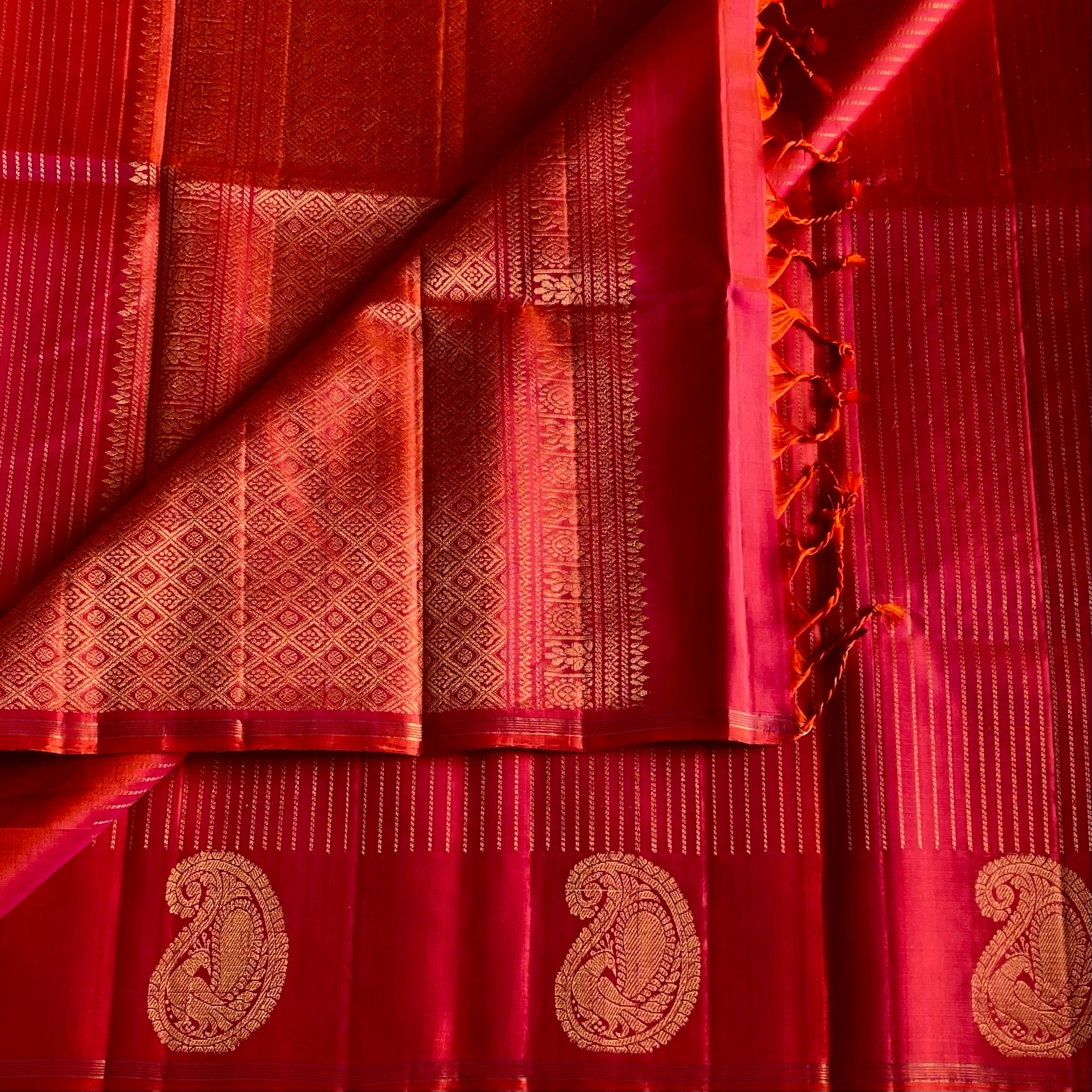 Kanakambari Orangish Red Designer Pure Silk Saree With Paisley Borders