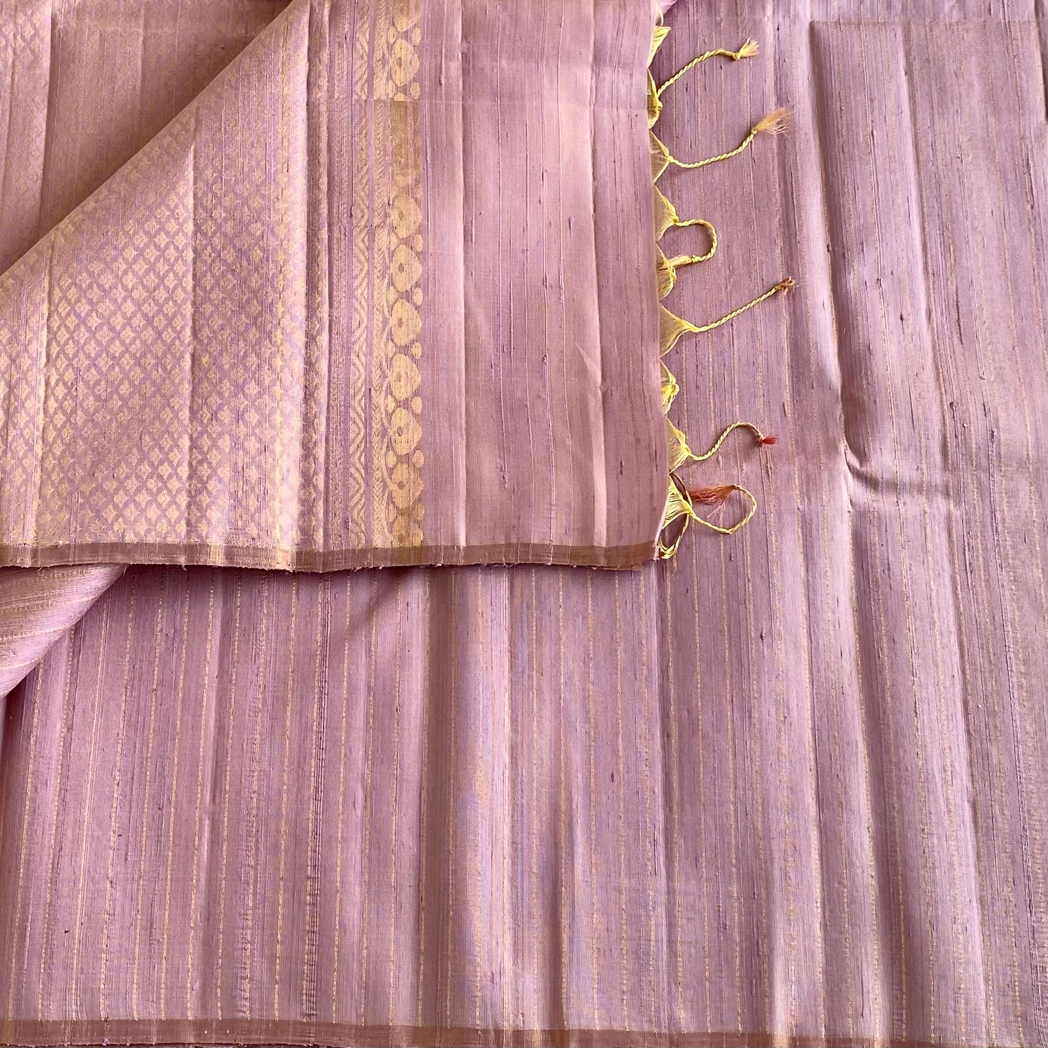 Dusty Lilac Designer Pure Raw Silk Saree With Metallic Rose Blouse