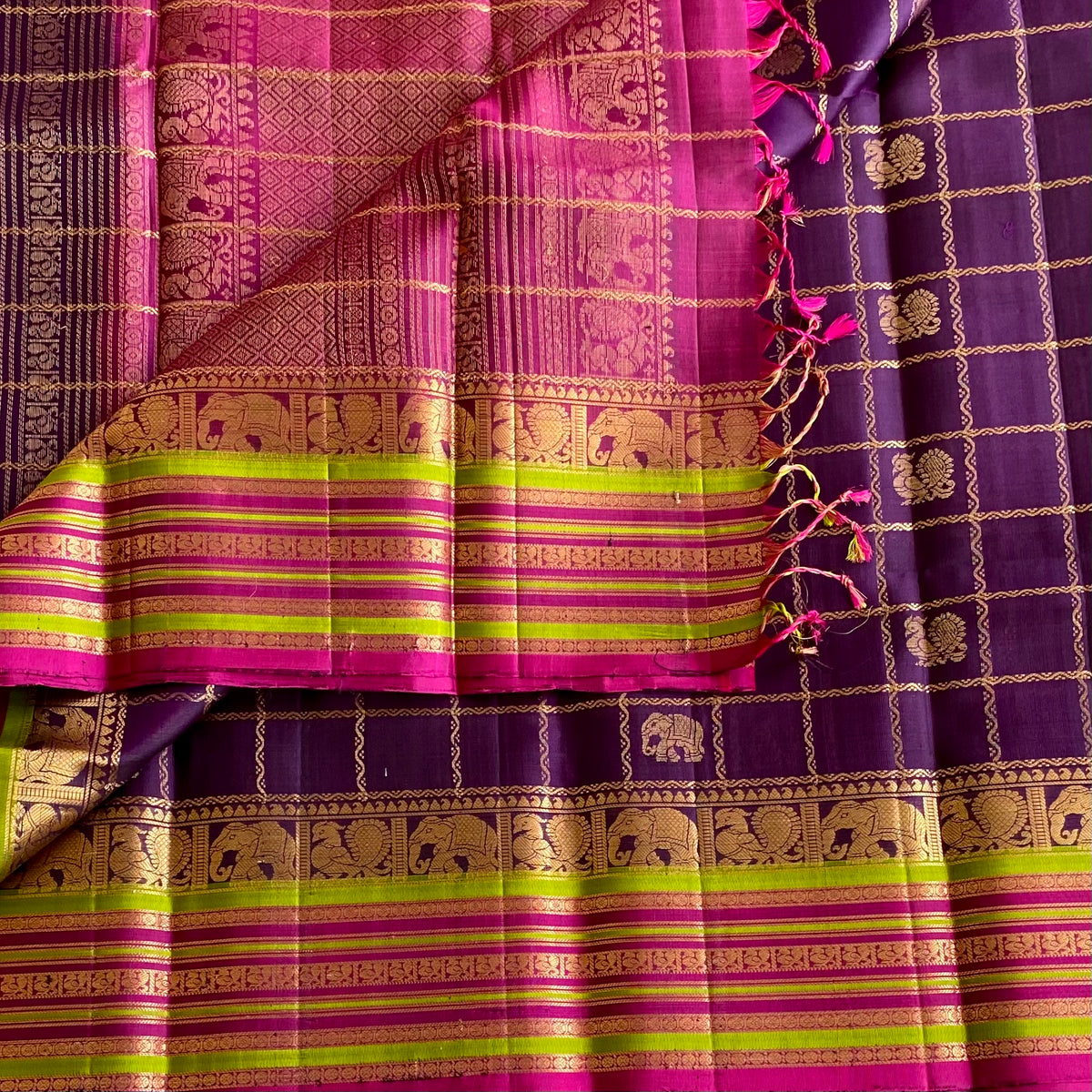 Deep Purple Checkered Designer Pure Silk Saree With Magenta Pallu
