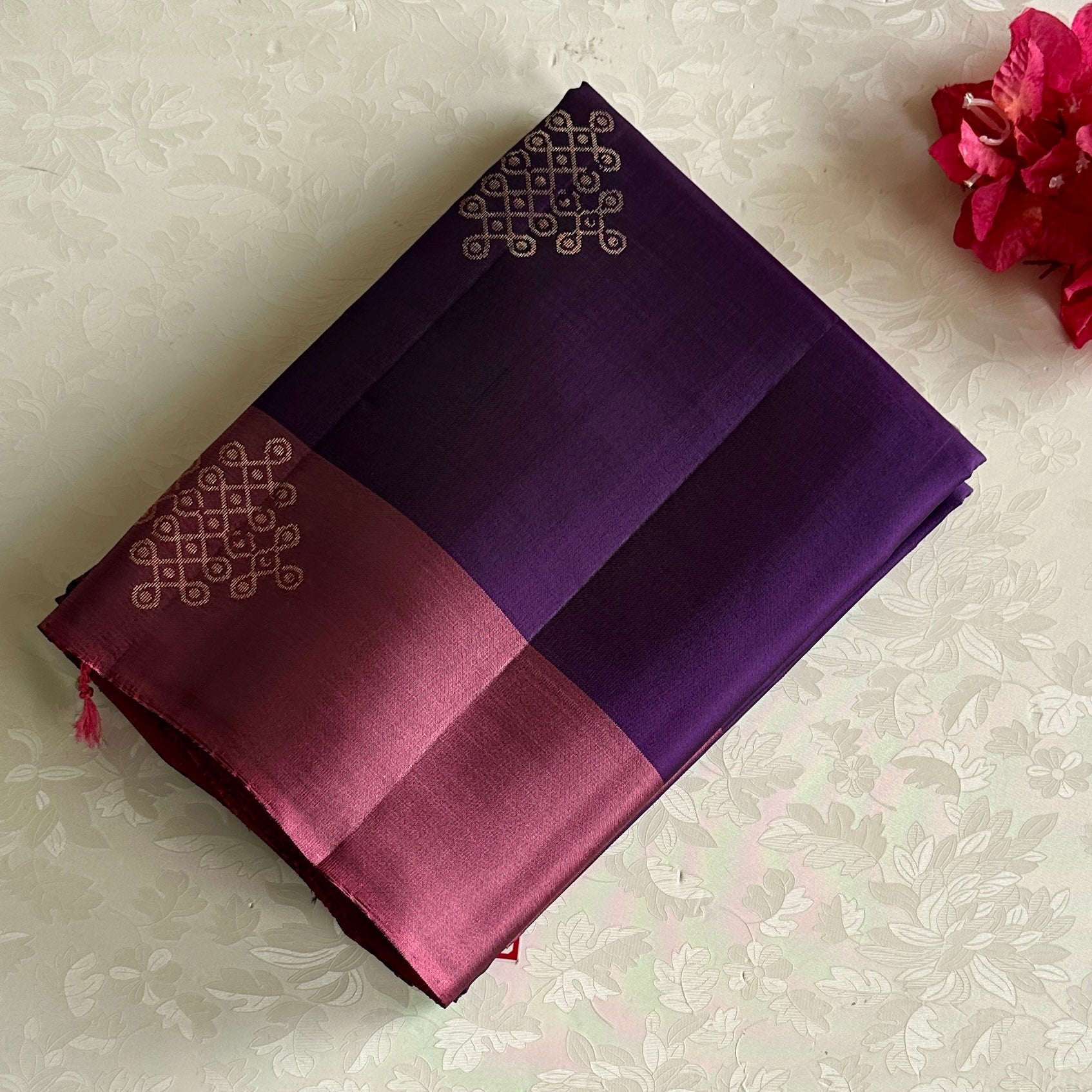 Rich Purple Designer Pure Silk With Onion Pink Pallu & Kollam Zari