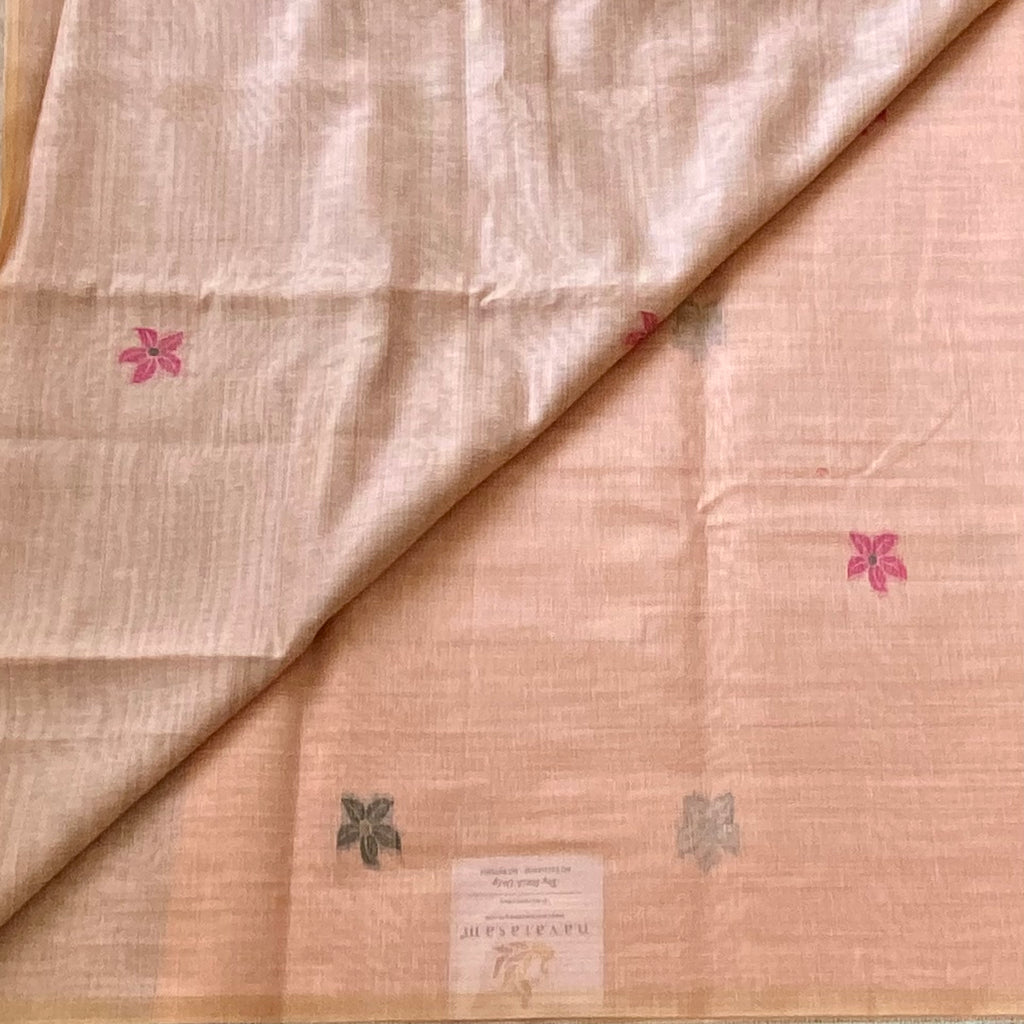 Blush Peach Floral Pallu Saree With Geometric Tassel Border Elegant