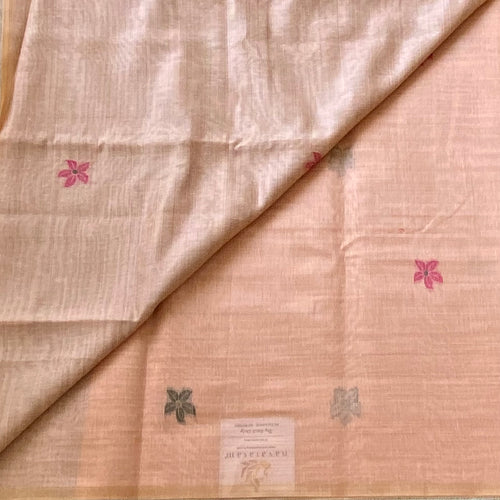 Blush Peach Floral Pallu Saree With Geometric Tassel Border Elegant