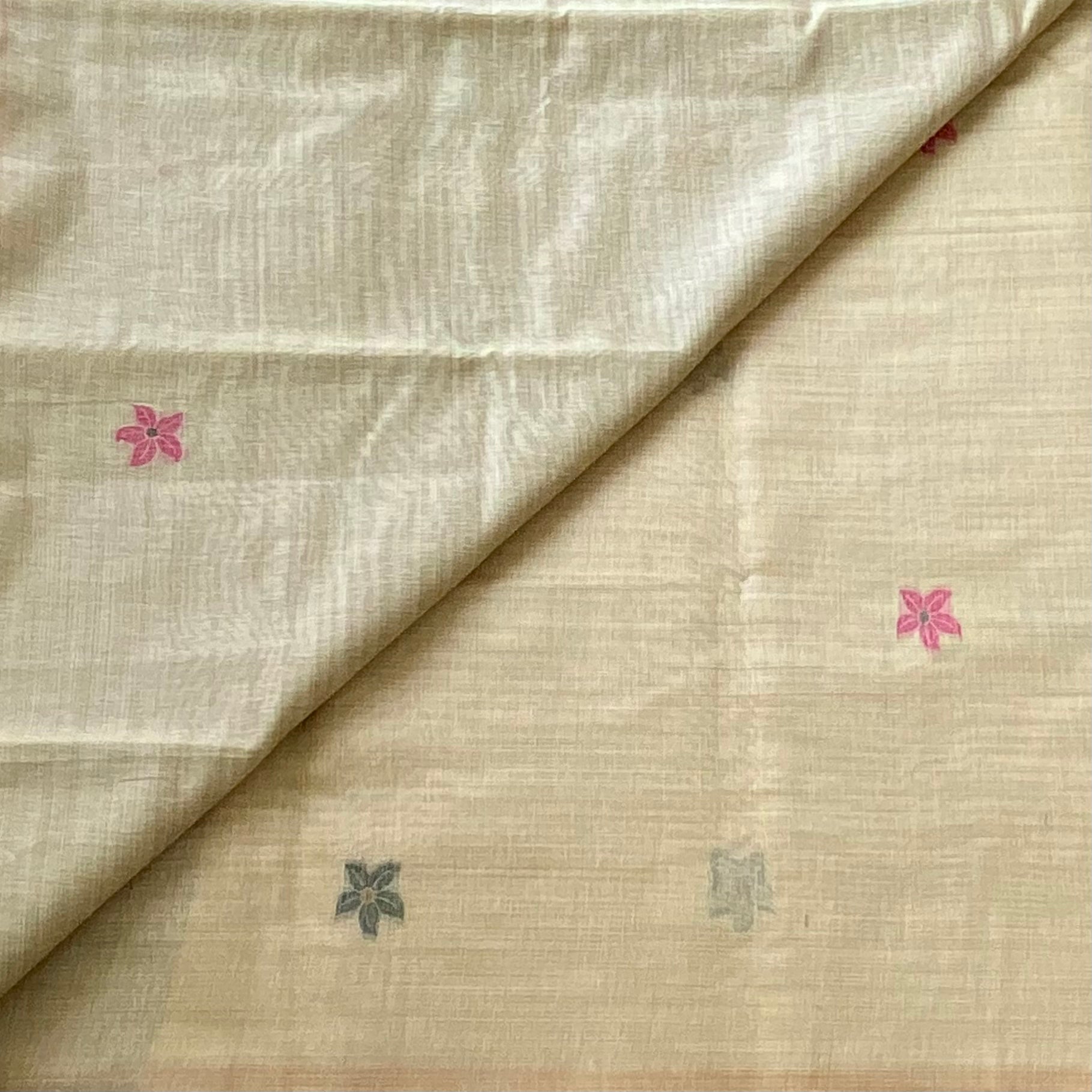 Sage Green Floral Pallu Woven Saree With Tassel Border Elegant
