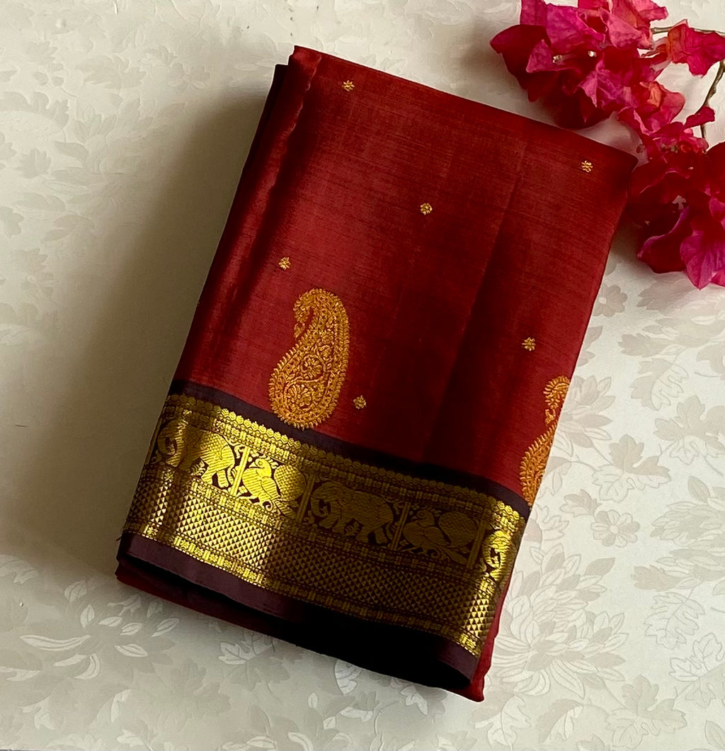 Deep Rust maroon with wine brown Kanjeevaram pure silk with paisley traditional borders