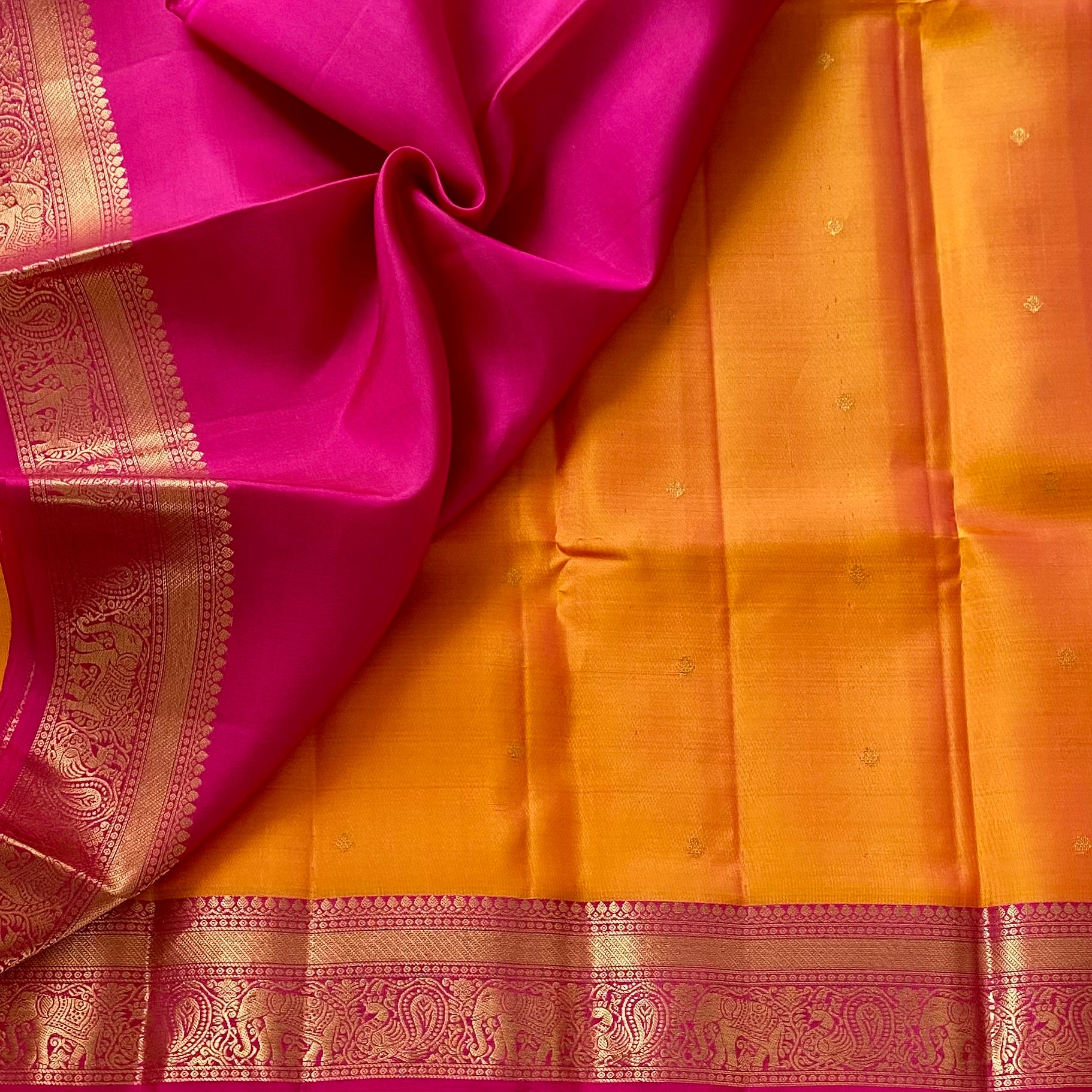 Marigold Orange Designer Pure Silk Saree Fuchsia Pink Zari Border Contrast Pallu