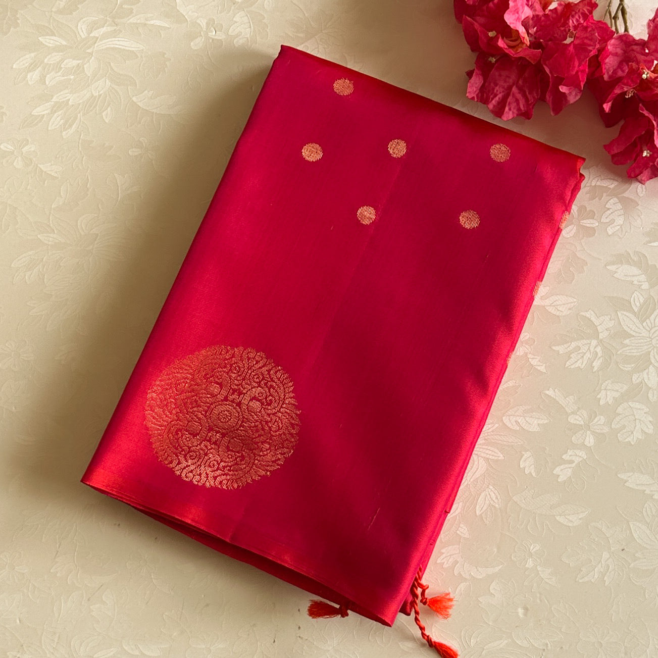 Fuchsia Silk Zari Saree With Geometric Pallu And Floral Medallions