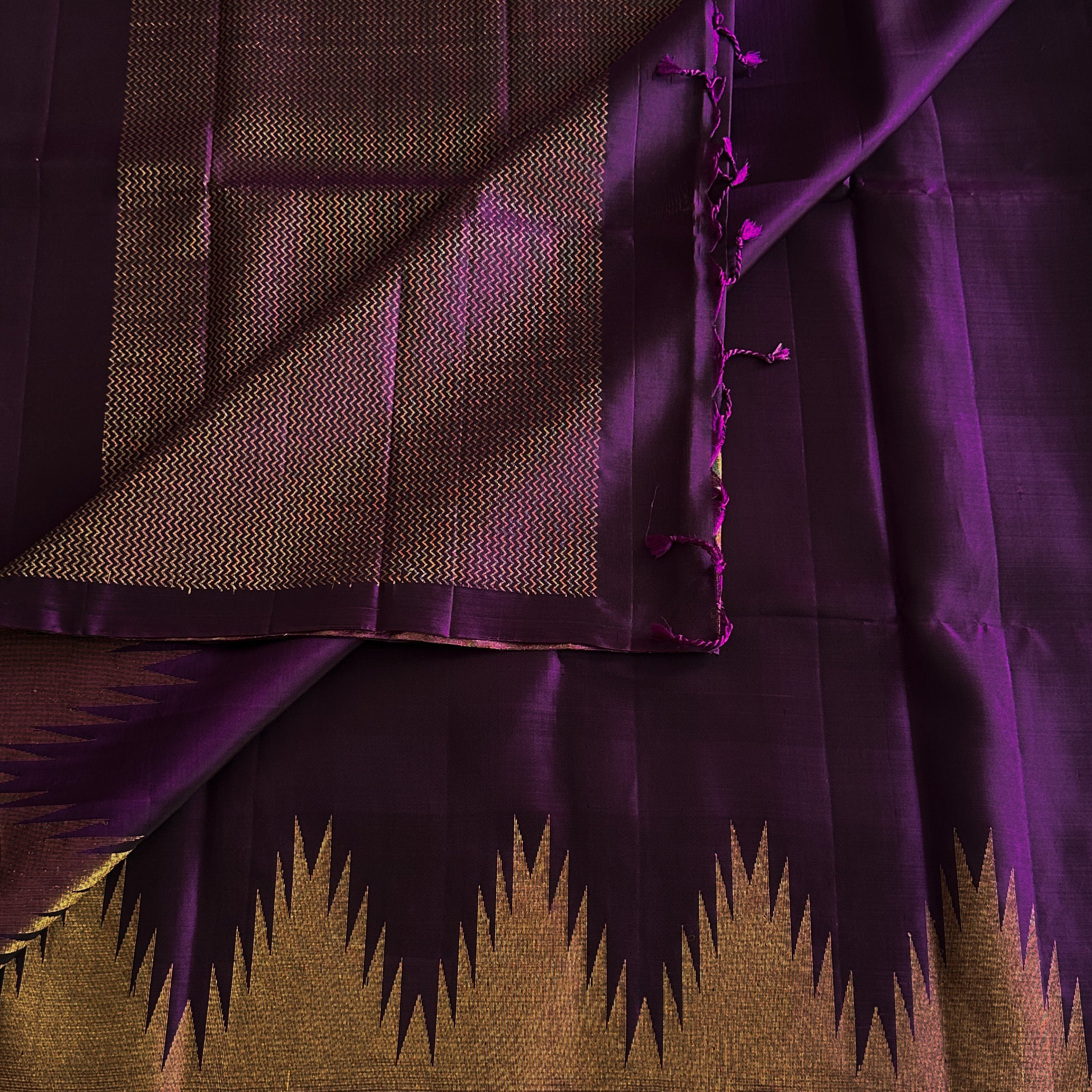 Deep Violet Silk Saree With Antique Gold Zari Border Pallu