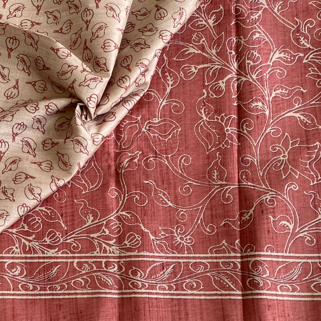 Brick Red Soft Tussar Silk Saree With Beige Floral Print Pallu