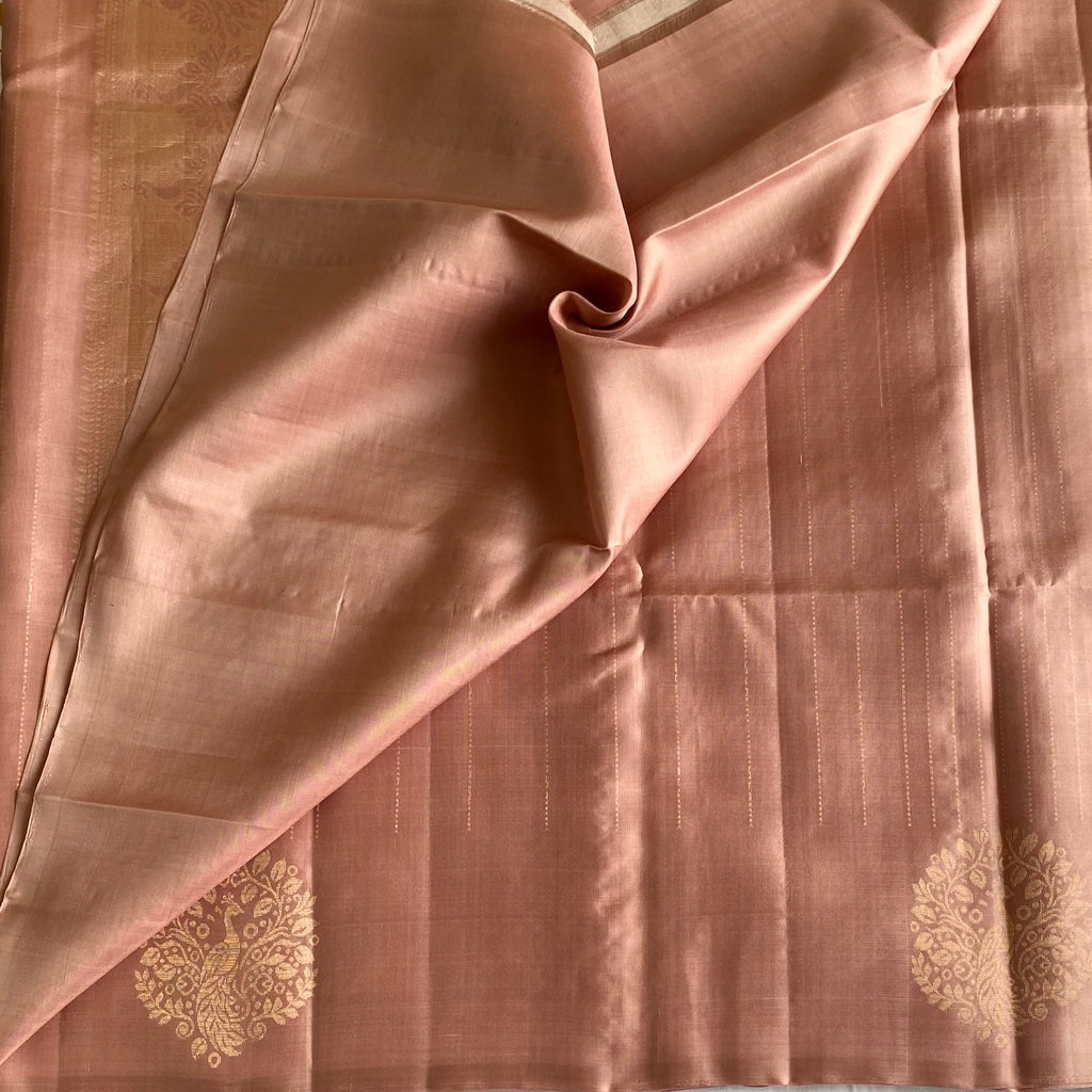 Dusty Rose Designer Pure Silk Saree With Rose Gold Pallu