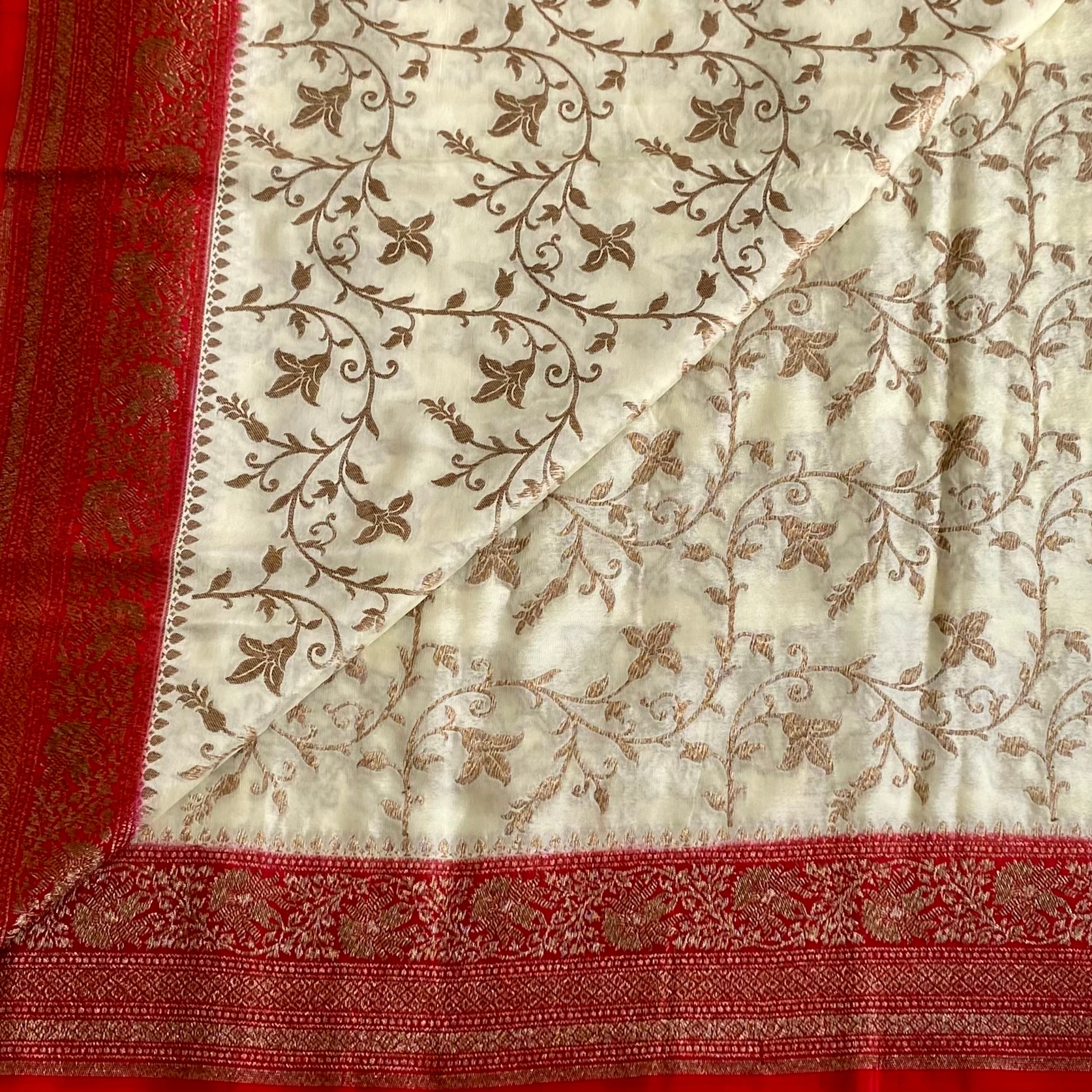 Dreamy Ivory Banarasi Crepe Silk Saree With Crimson Red Brocade