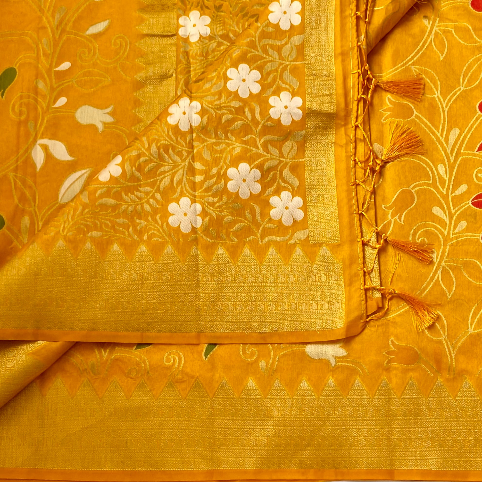 Mustard Yellow Silk Saree Gold Zari Floral Tassel Pallu Traditional