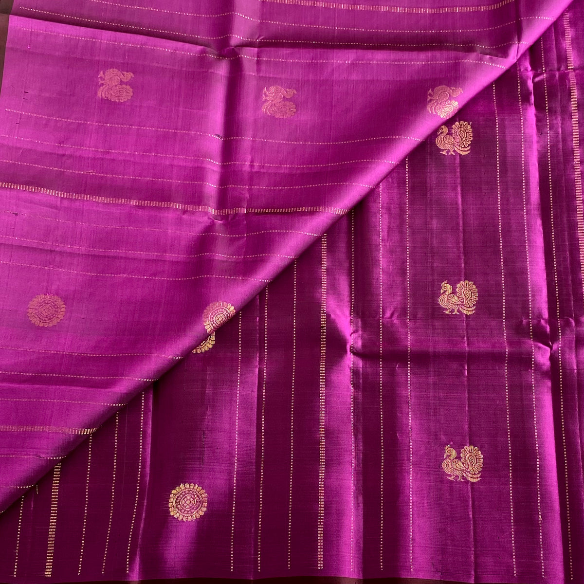 Deep Magenta Designer Pure Silk Saree With Wine Brown Pallu And Gold Zari