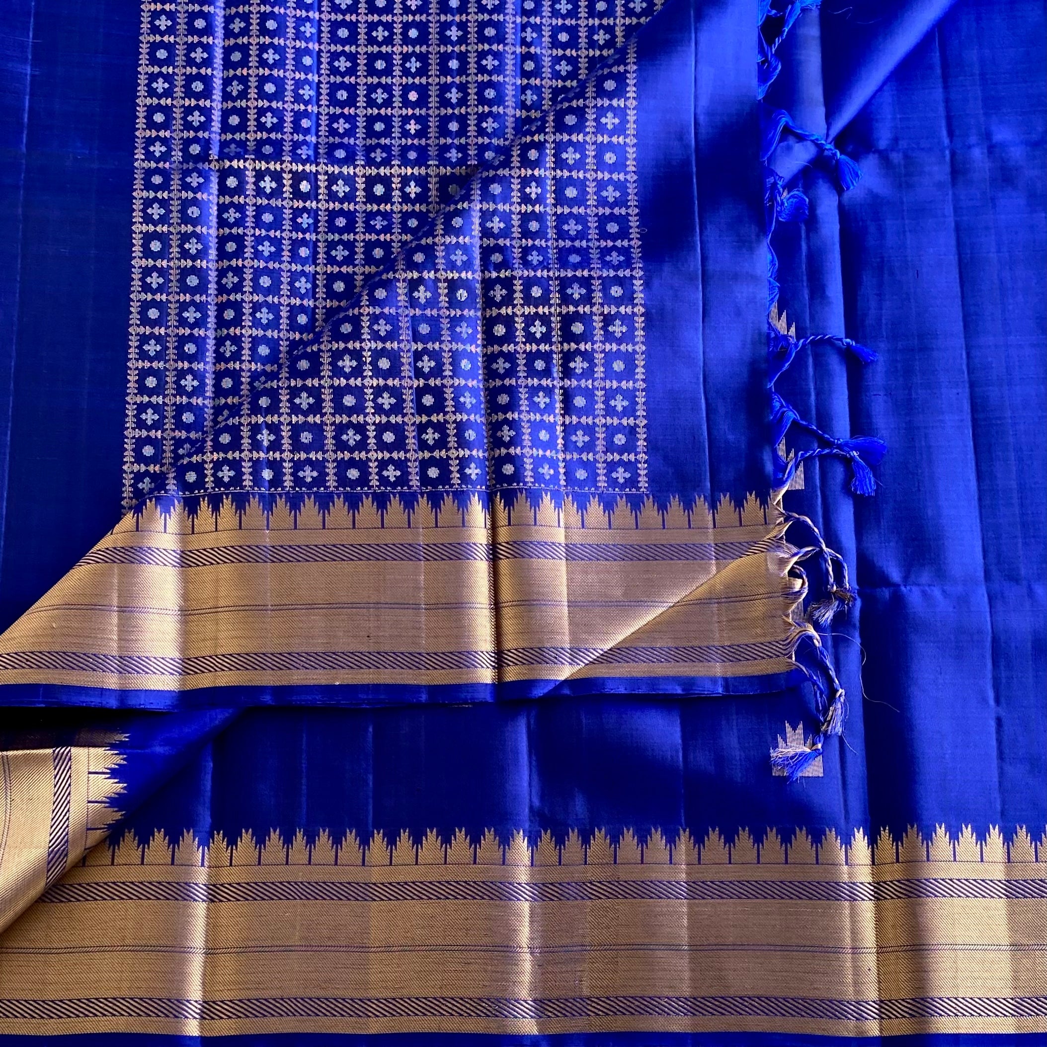 Royal Blue Designer Pure Silk Saree With Antique Gold Pallu And Border