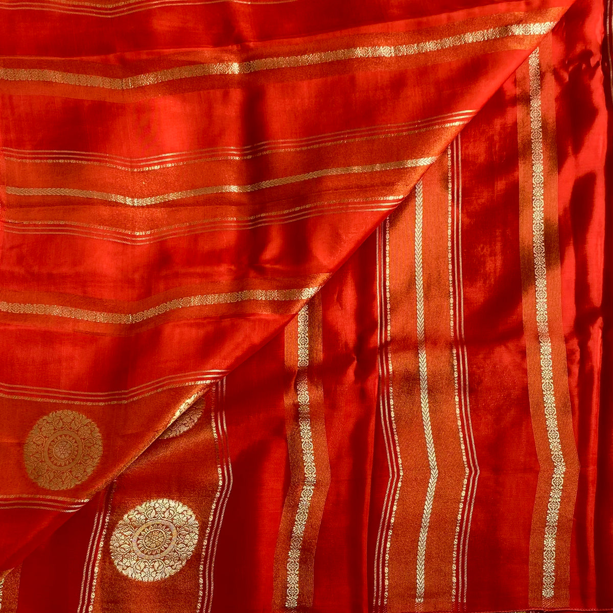Vermilion Red Designer Soft Crepe Saree With Antique Gold Pallu