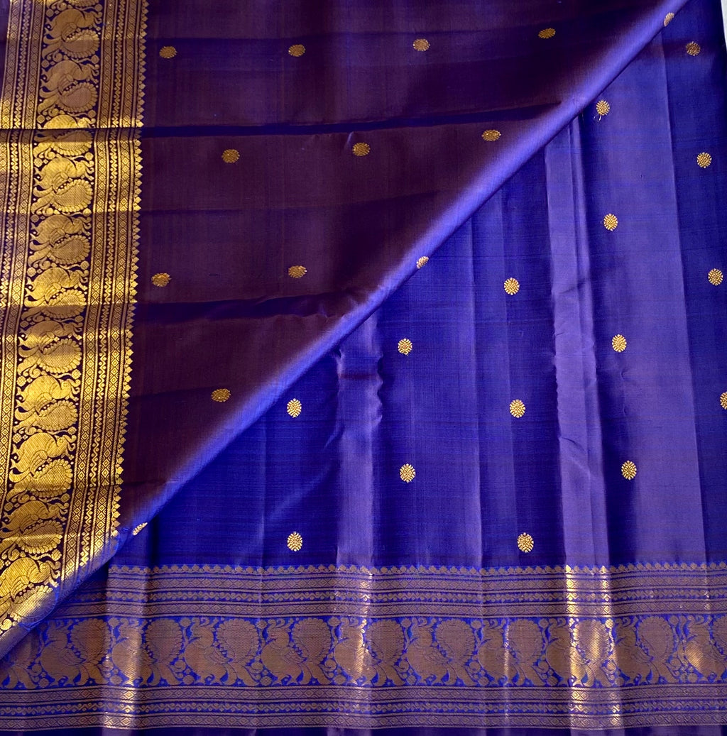 Dual shaded Indgo bluish purple pure zari Kanjeevaram silk