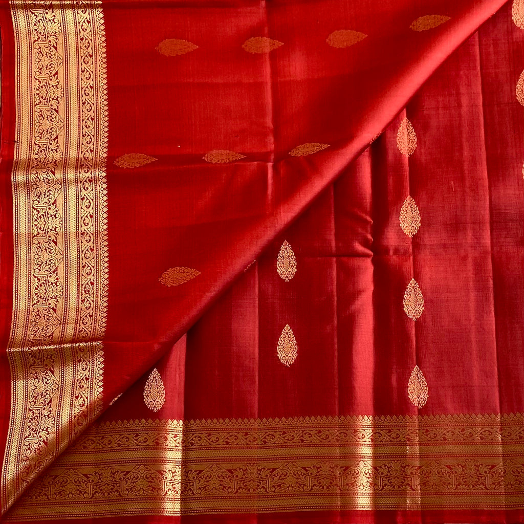 Deep Reddish Maroon Designer Pure Silk Saree With Antique Gold Border