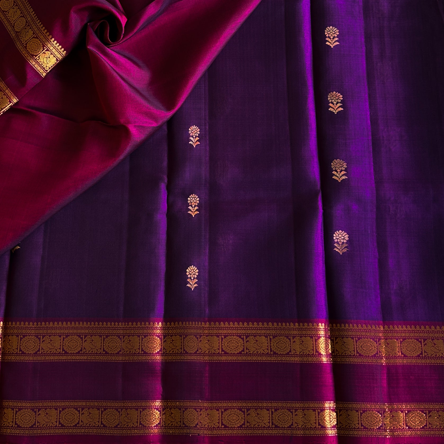 Magenta Silk Saree Gold Brocade Paisley Wedding Traditional Elegant Drape
