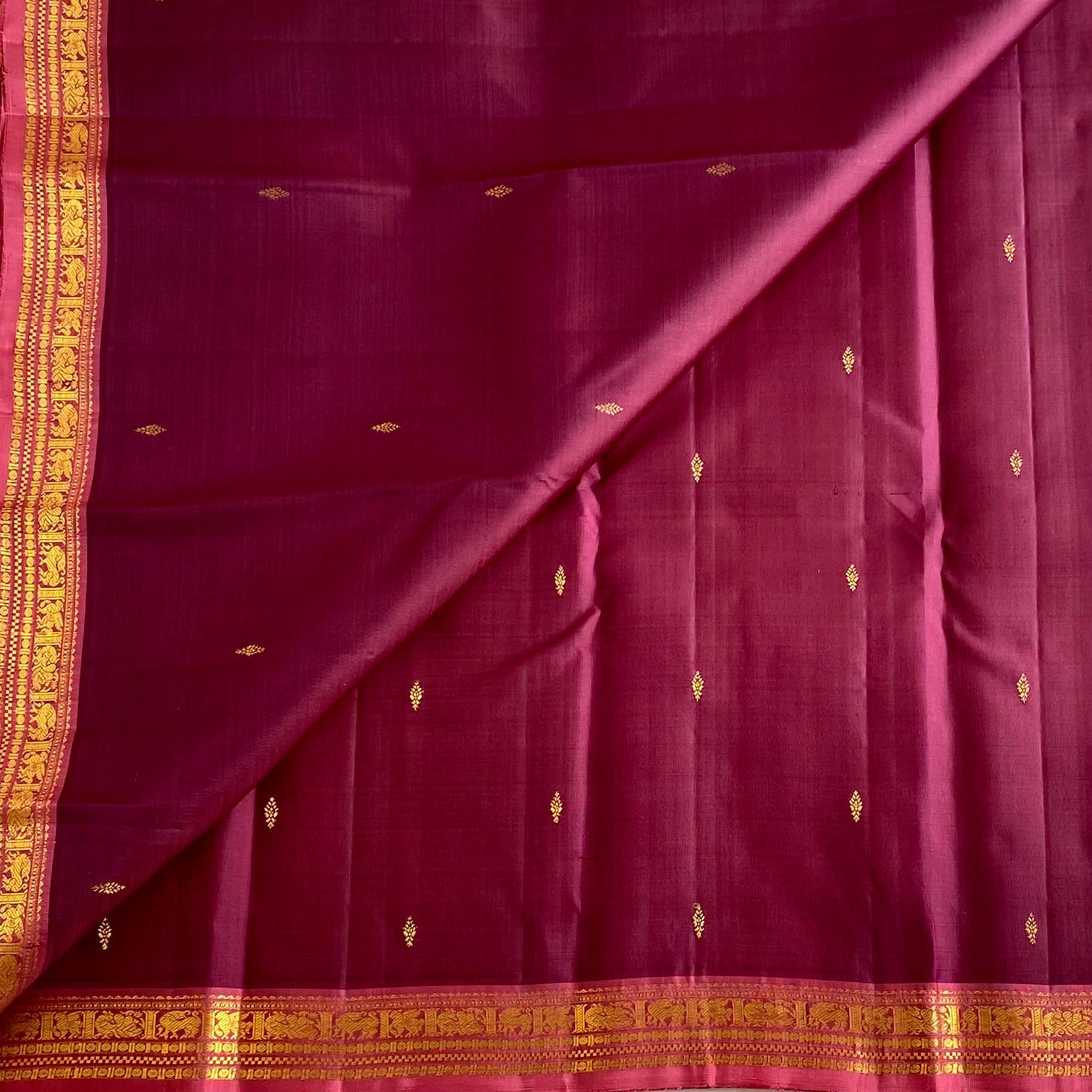 Burgundy Kanjeevaram Pure Zari Silk Saree With Dusty Rose Pink Pallu