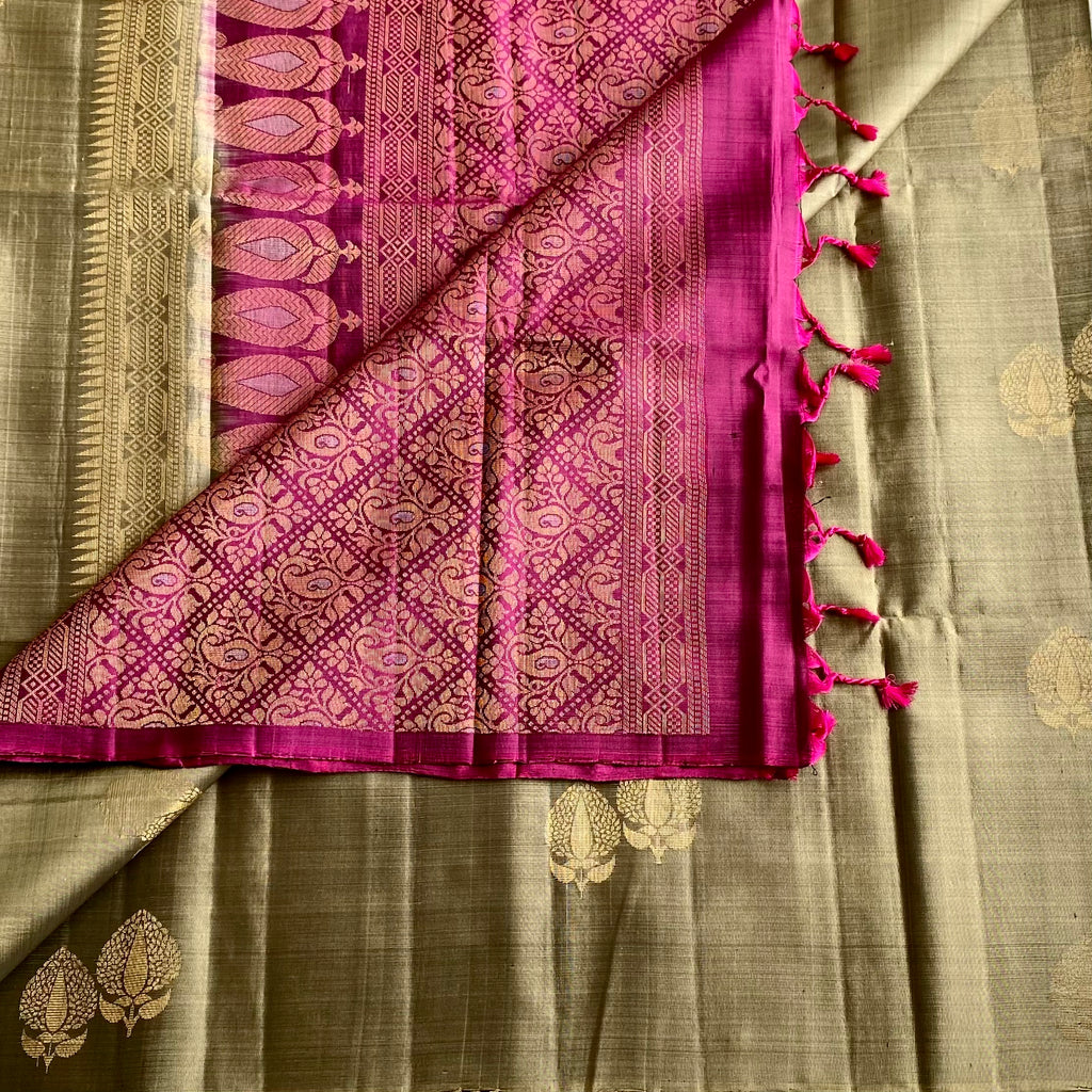 Metallic Sage Green Designer Pure Silk Saree With Magenta Pallu