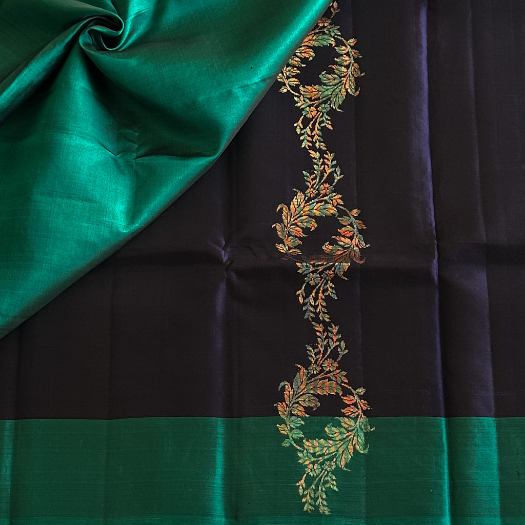 Navy Teal Silk Saree Antique Gold Zari Floral Woven Pallu