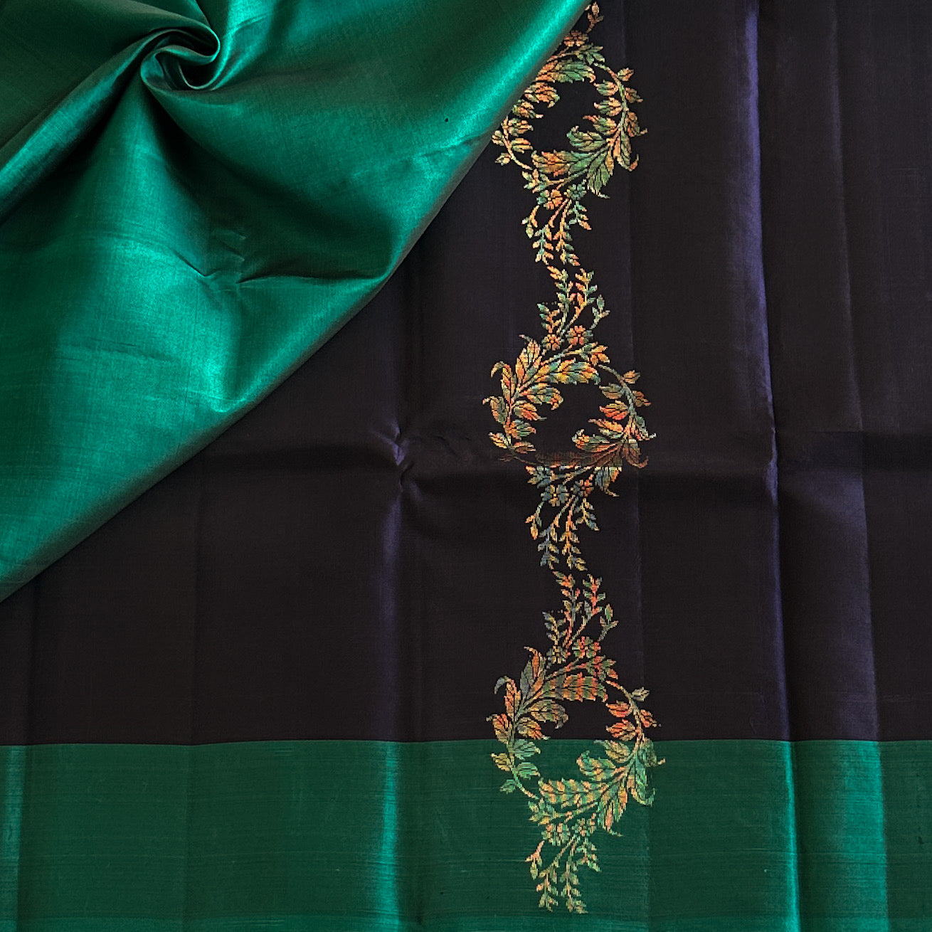 Navy Teal Silk Saree Antique Gold Zari Floral Woven Pallu
