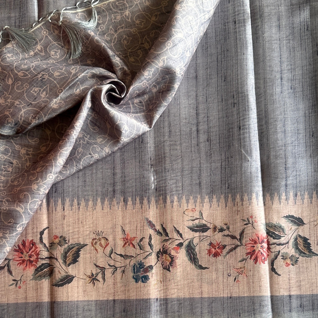Elegant Slate Grey Floral Tassel Saree Blush Pallu Subtle Sheen