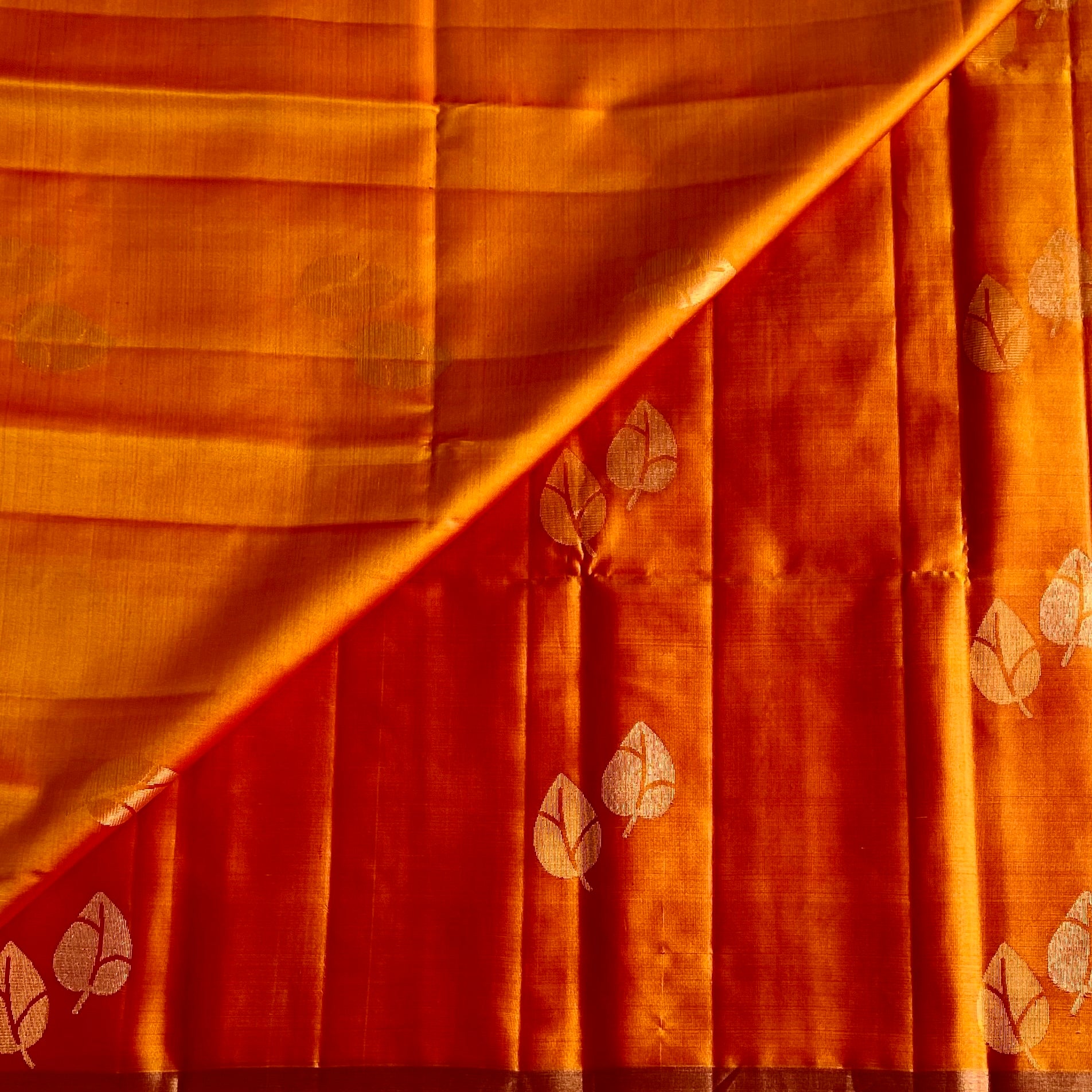 Saffron Orange Designer Pure Silk Saree With Rich Magenta Pallu