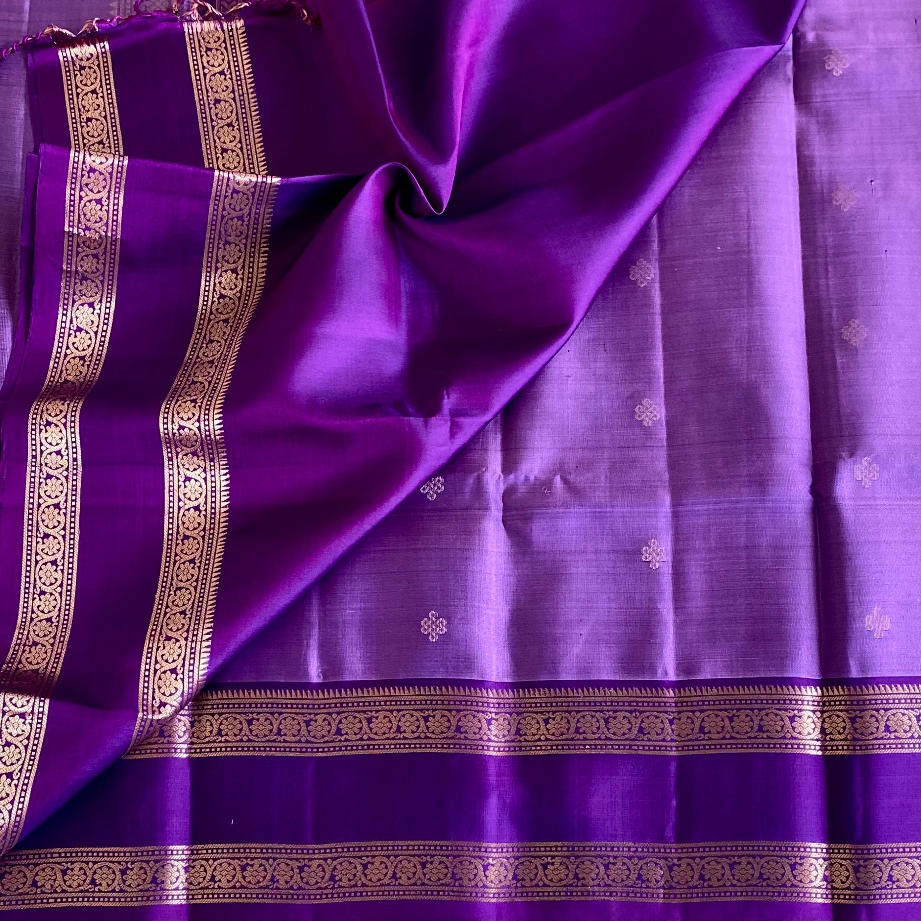 Metallic Lavender Pure Designer Silk With Royal Purple Pallu