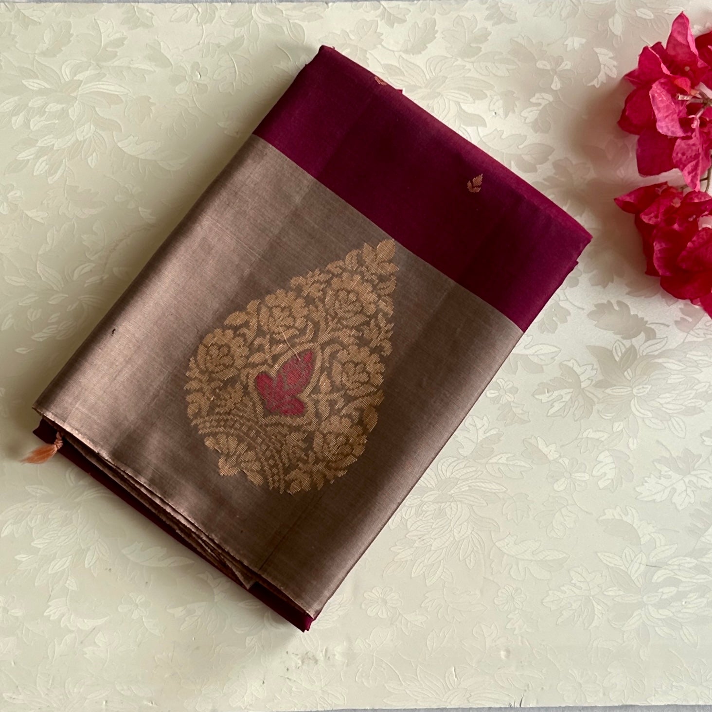 Deep Magenta Silk Saree With Copper Pallu Floral Zari Work