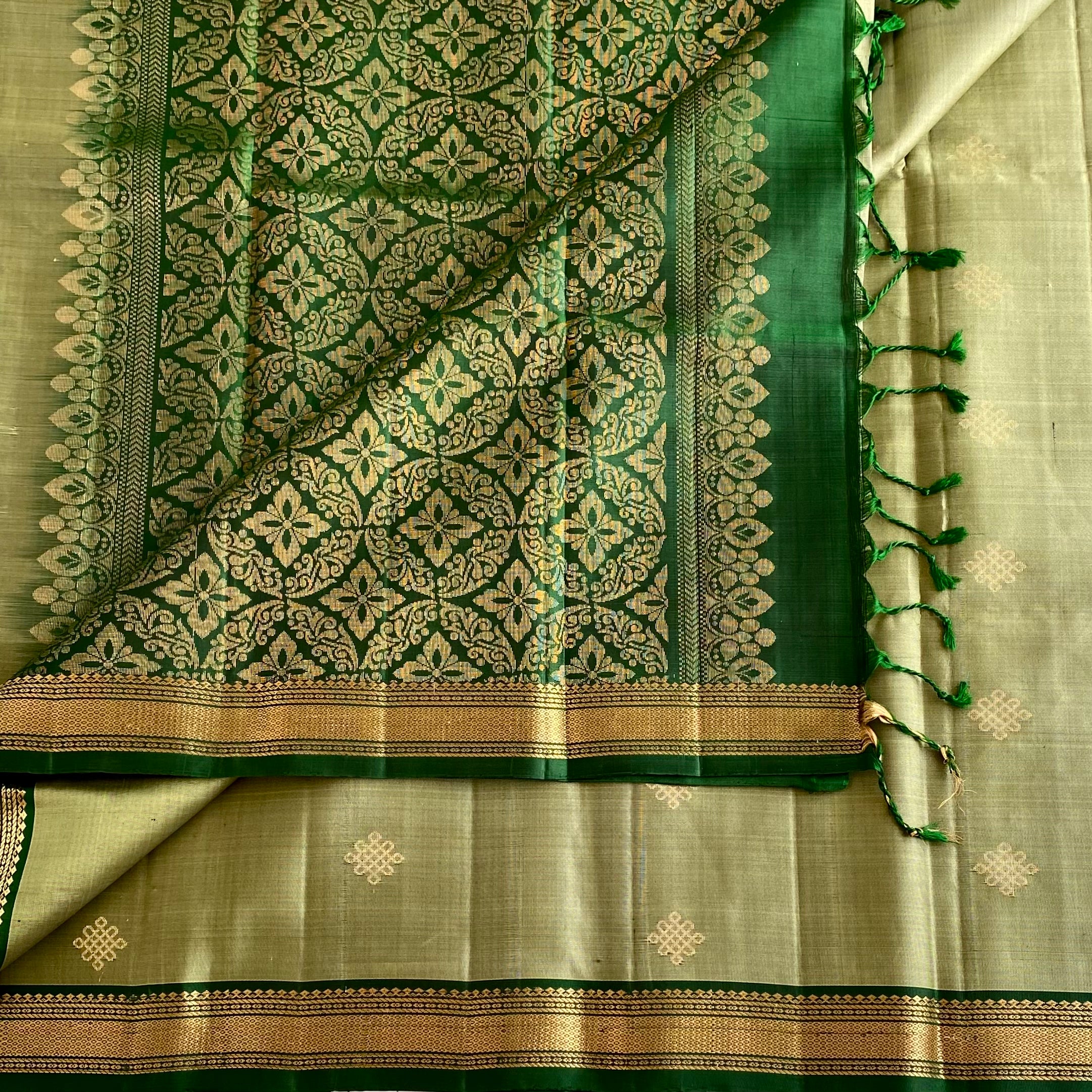 Pistachio Green Designer Pure Silk Saree With Emerald Green Pallu